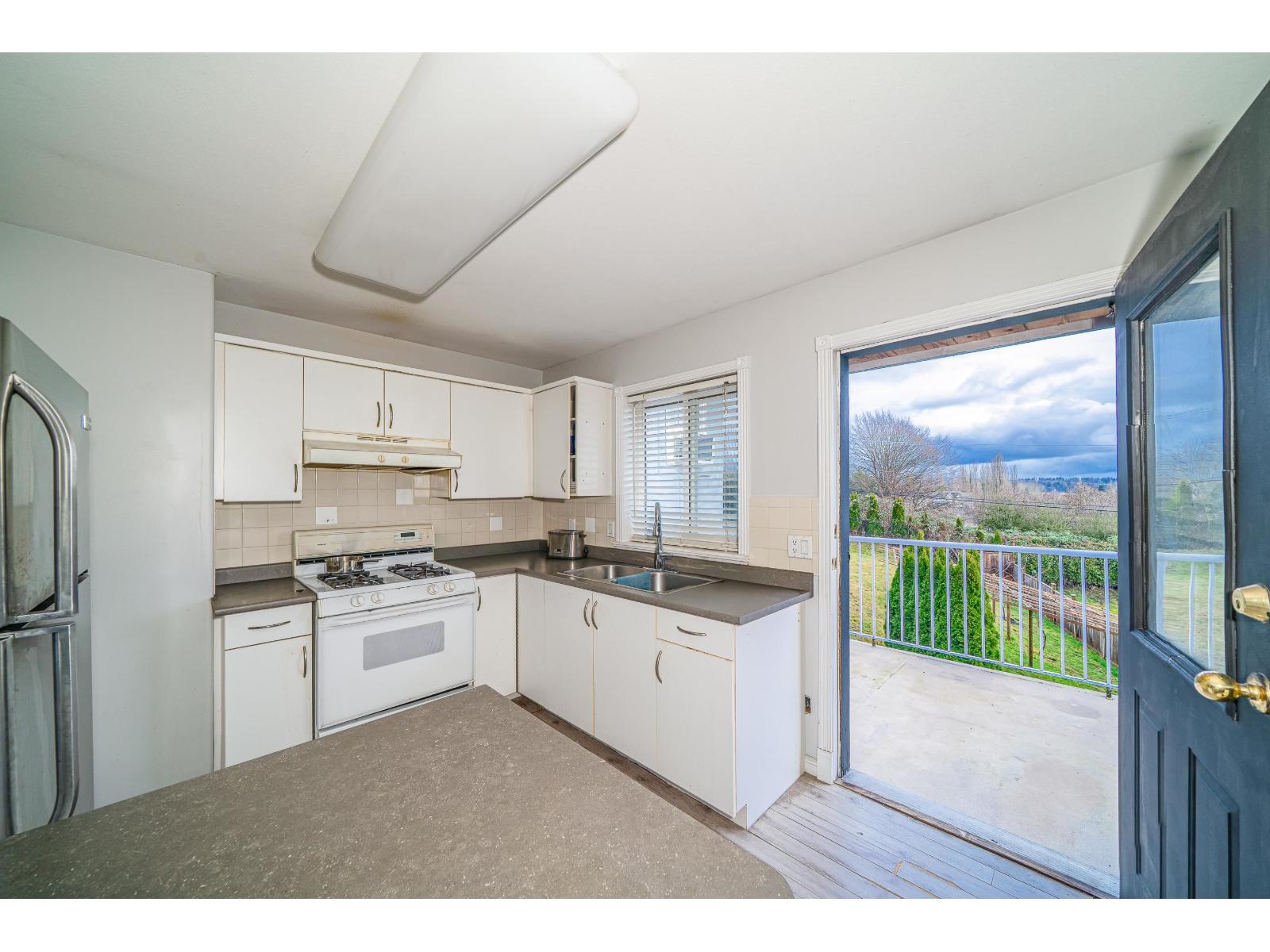 16781 77 Avenue Property Photo 29