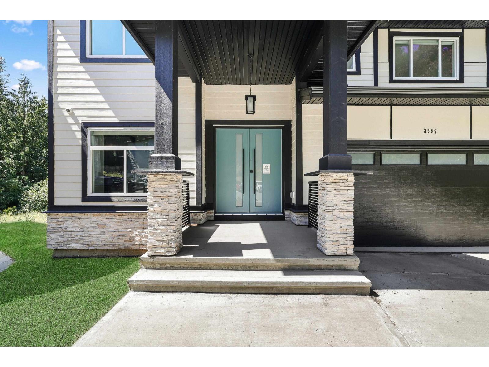 8587 Forest Gate Drive Property Photo 1