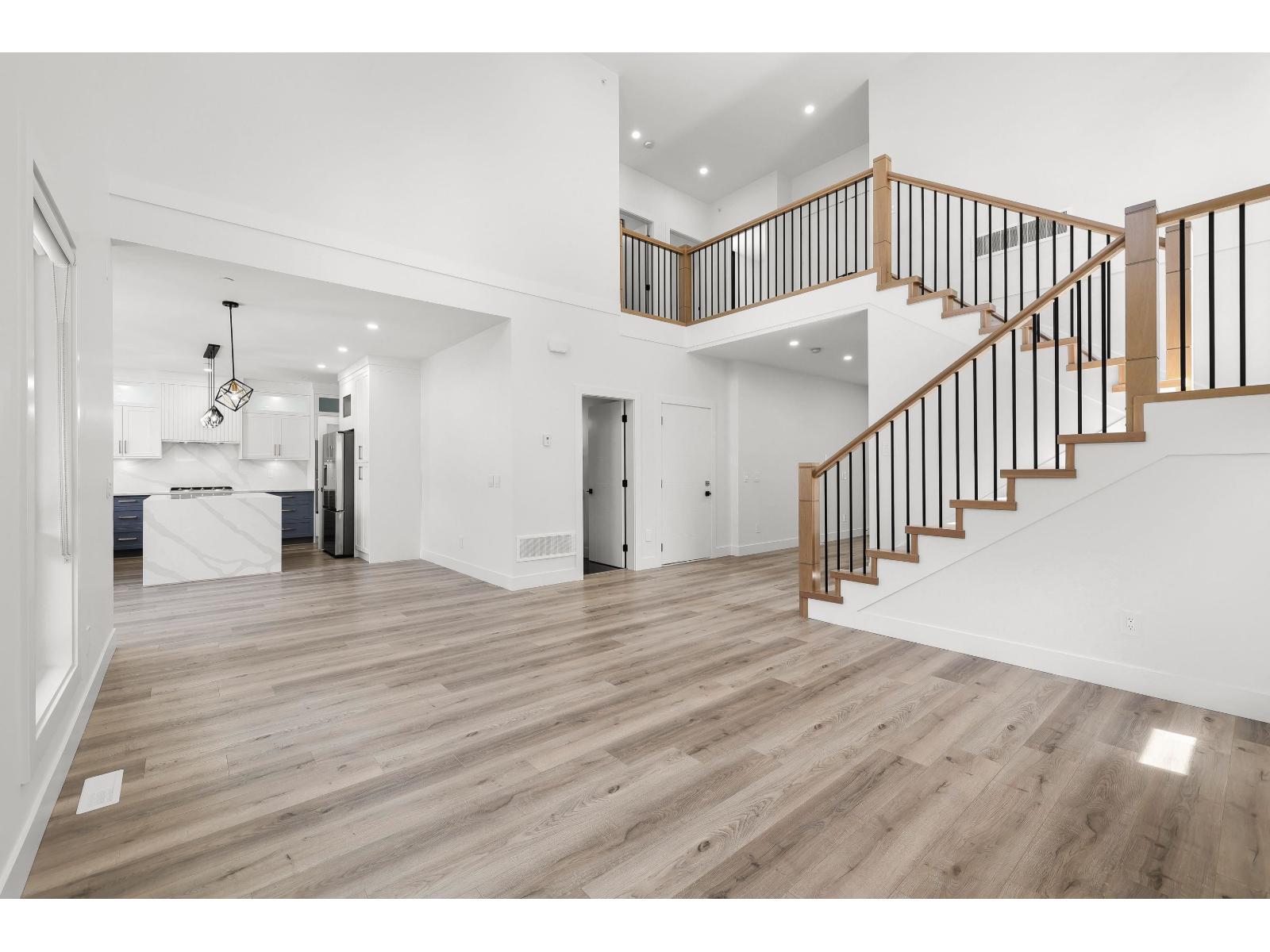 8587 Forest Gate Drive Property Photo 11