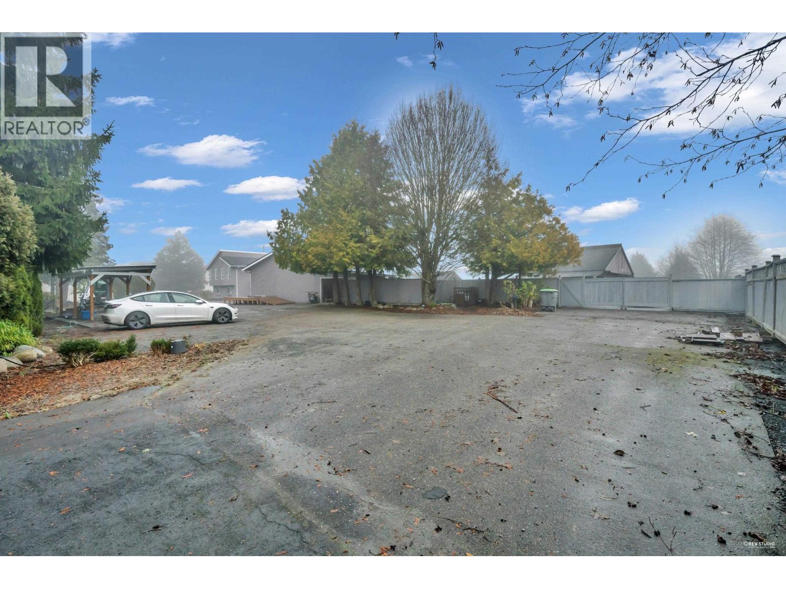 8900 Sidaway Road Property Photo 22