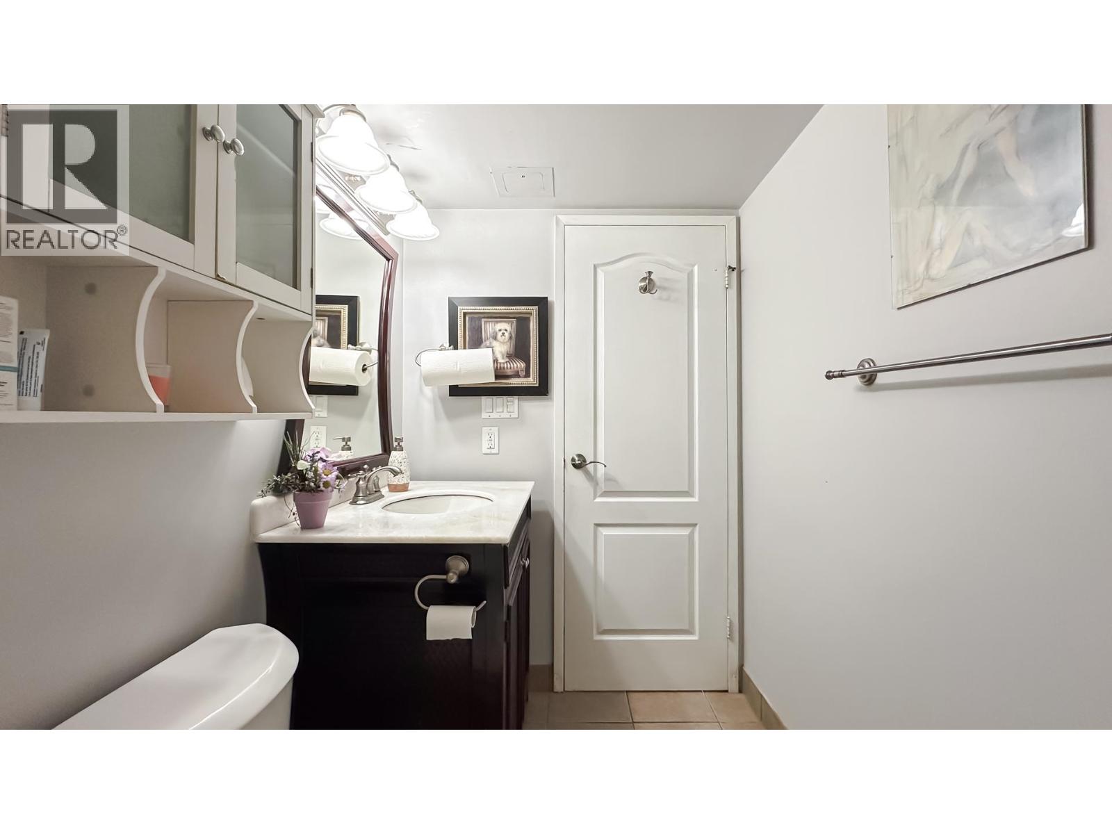 605 555 13th Street Property Photo 17