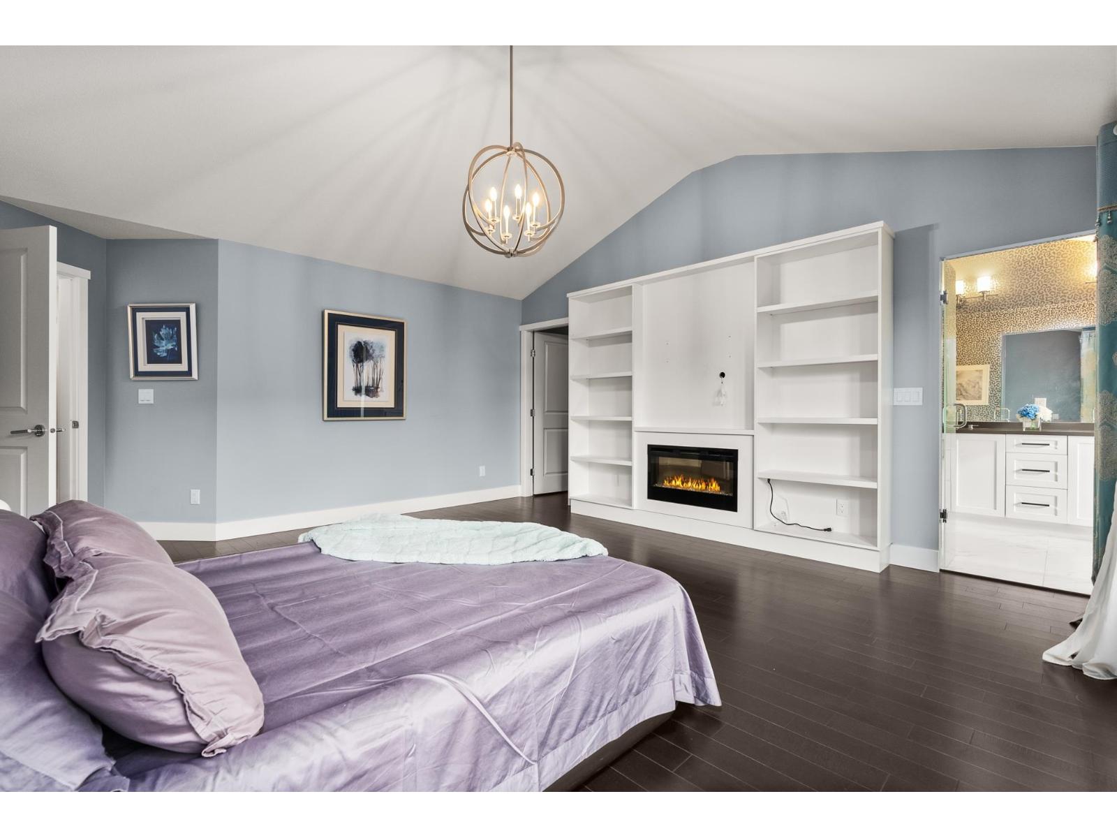 16726 18 Avenue Property Photo 16