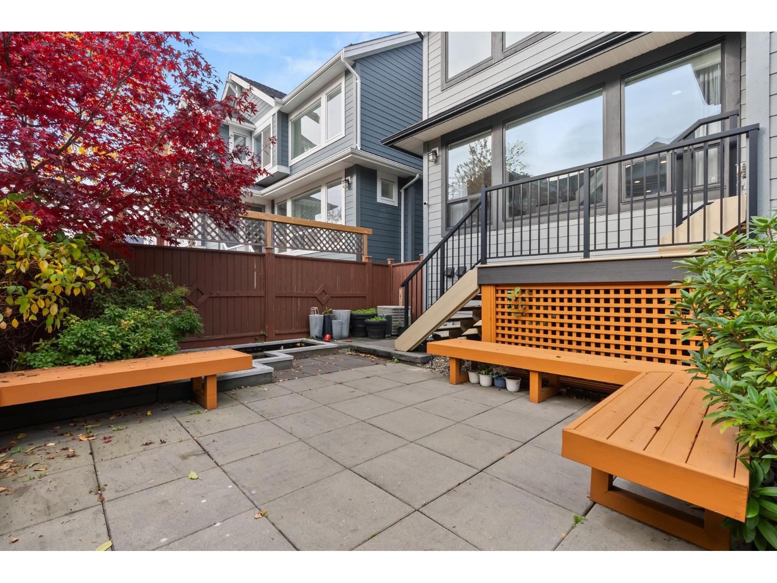 16726 18 Avenue Property Photo 37
