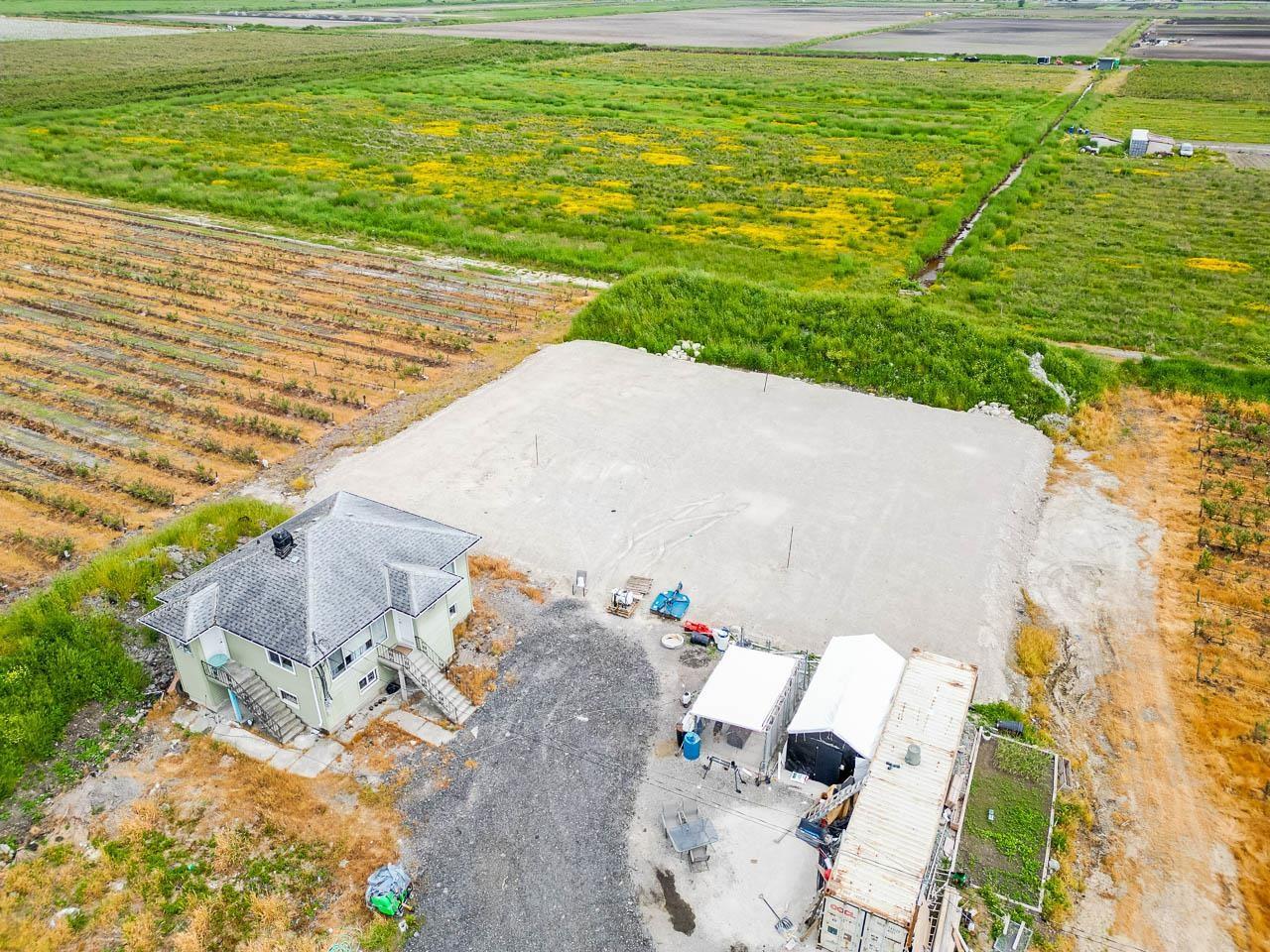 17027 40 Avenue Property Photo 9