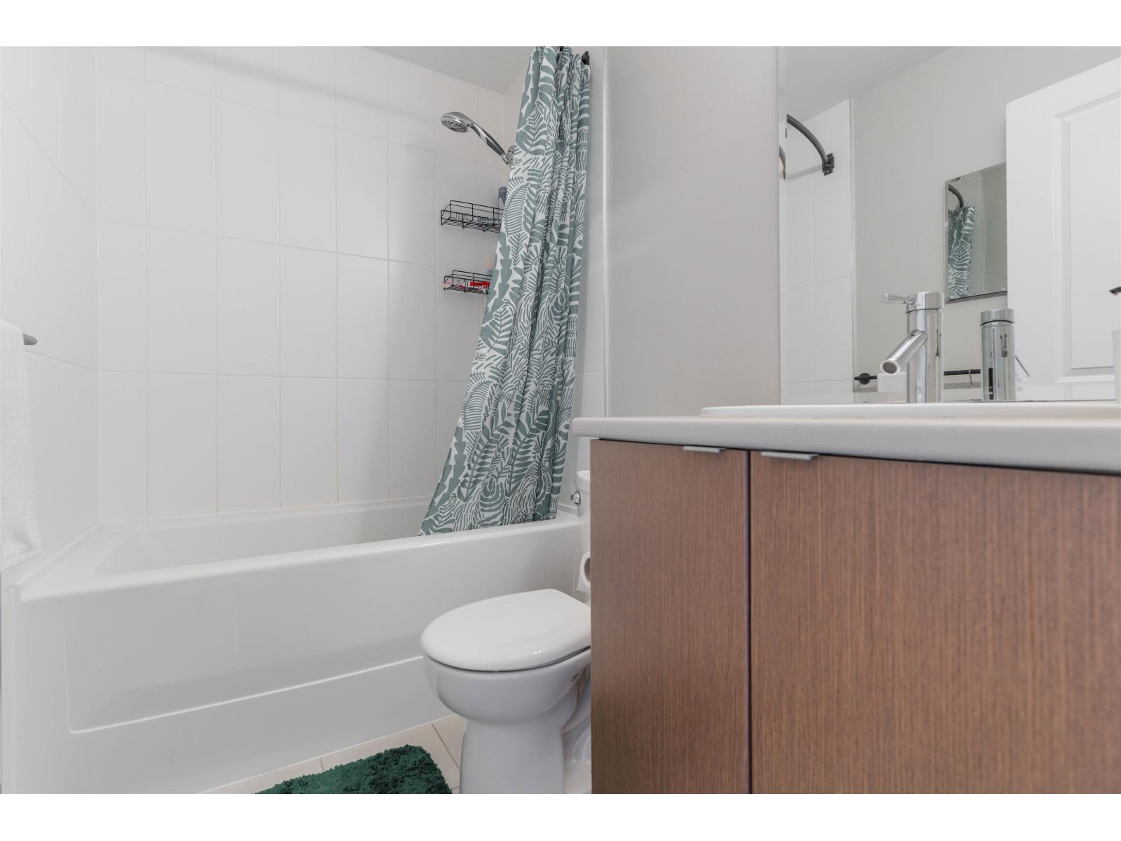 118 19505 68a Avenue Property Photo 12