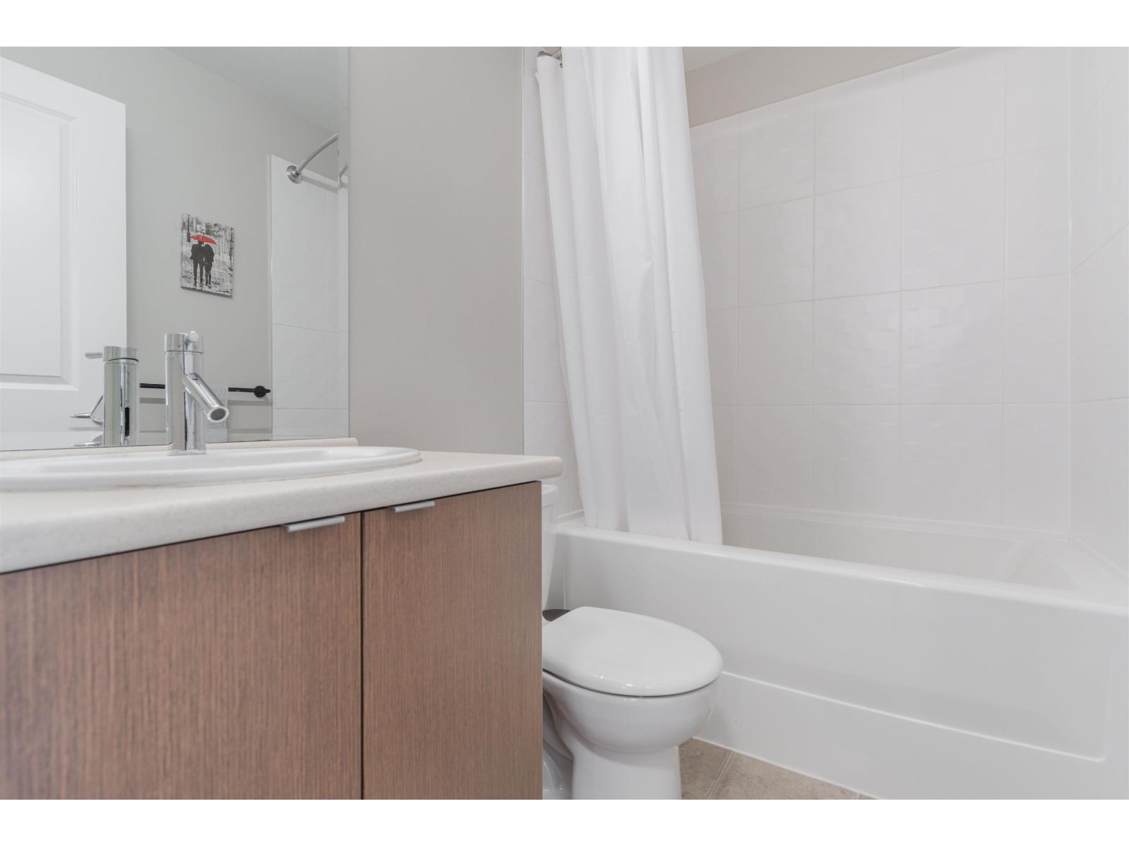 118 19505 68a Avenue Property Photo 15