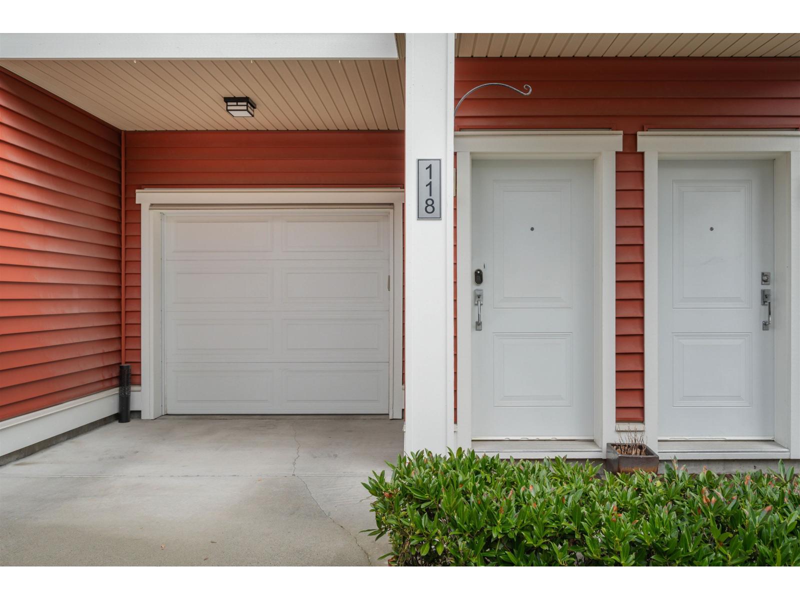 118 19505 68a Avenue Property Photo 21