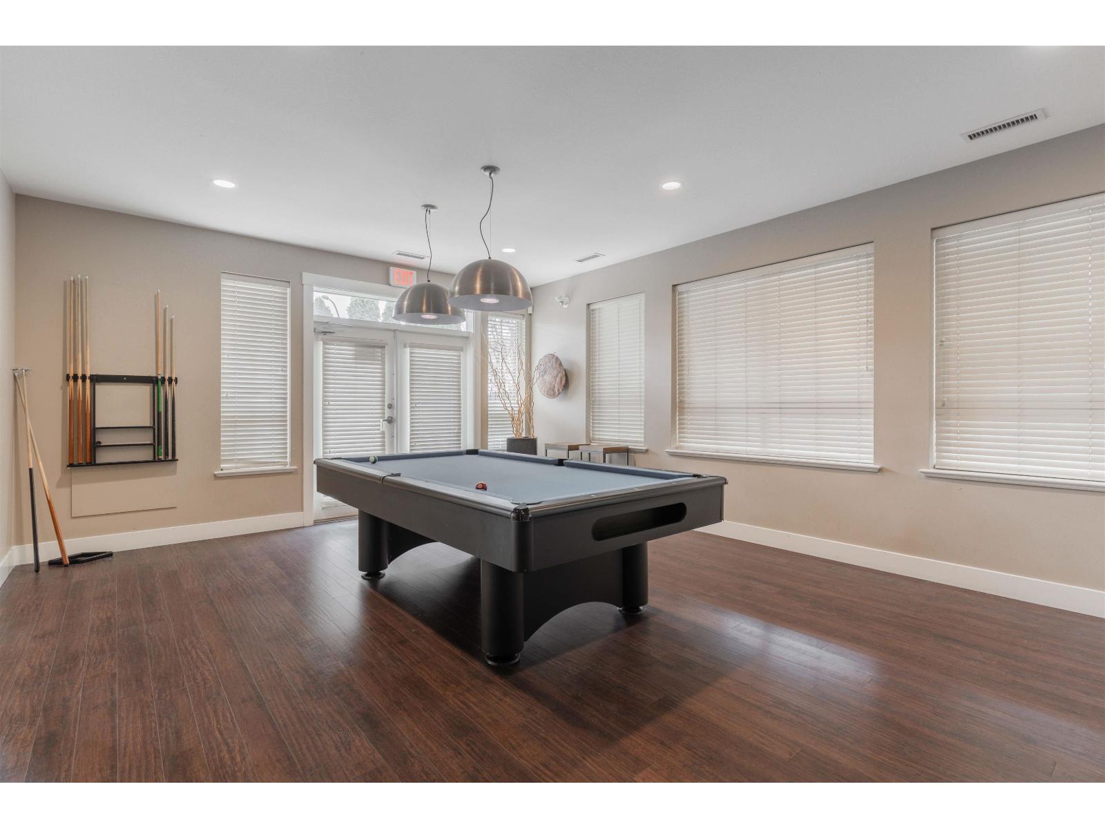 118 19505 68a Avenue Property Photo 24