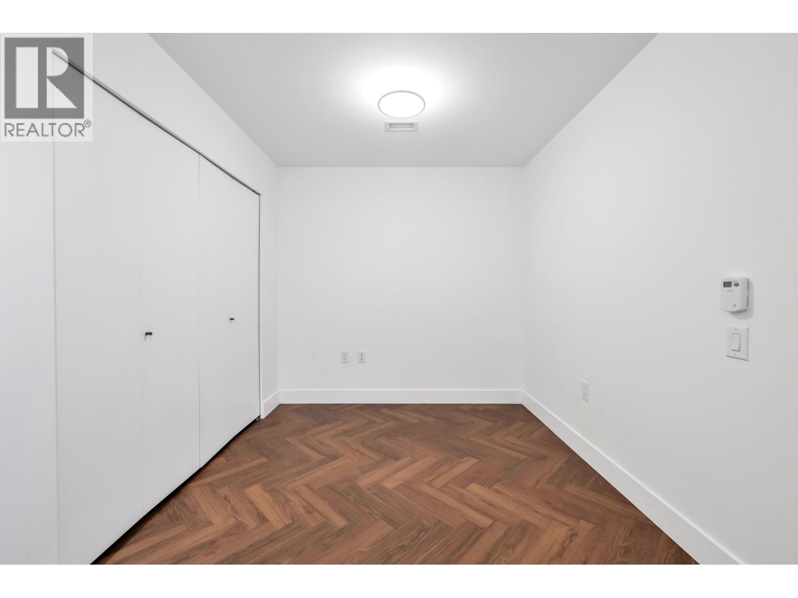 103 9228 Slopes Mews Property Photo 8