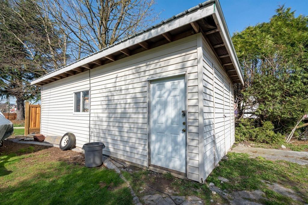 6595 Vedder Road Property Photo 7