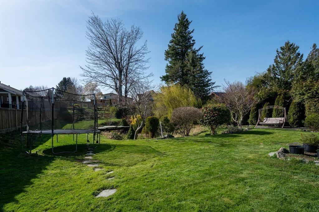 6595 Vedder Road Property Photo 10