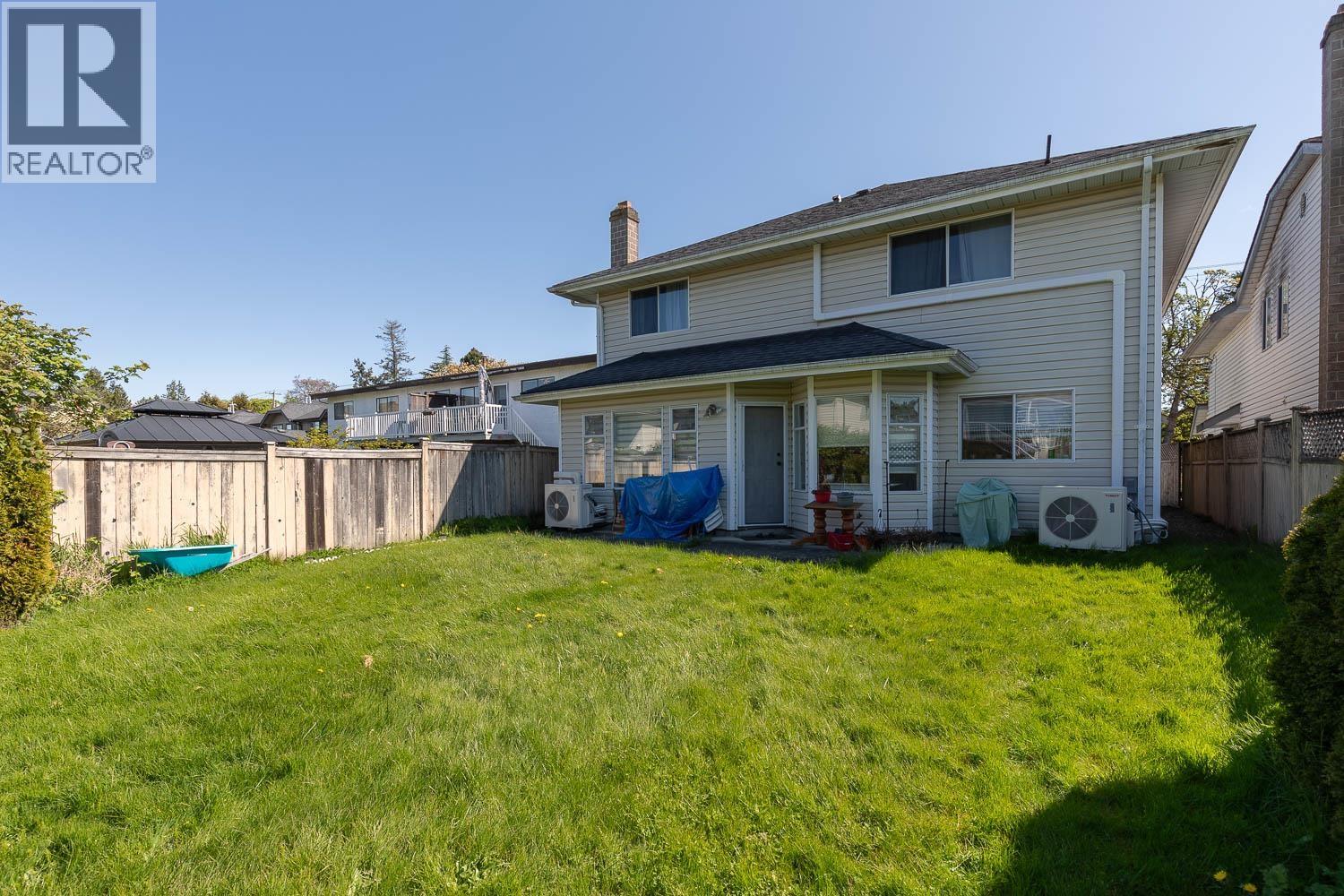7431 No. 2 Road Property Photo 9