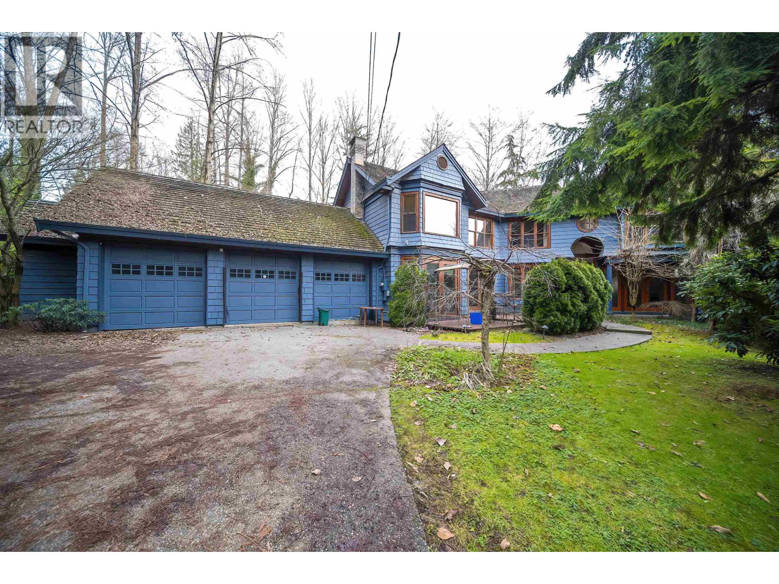 992 3rd Street Property Photo 1