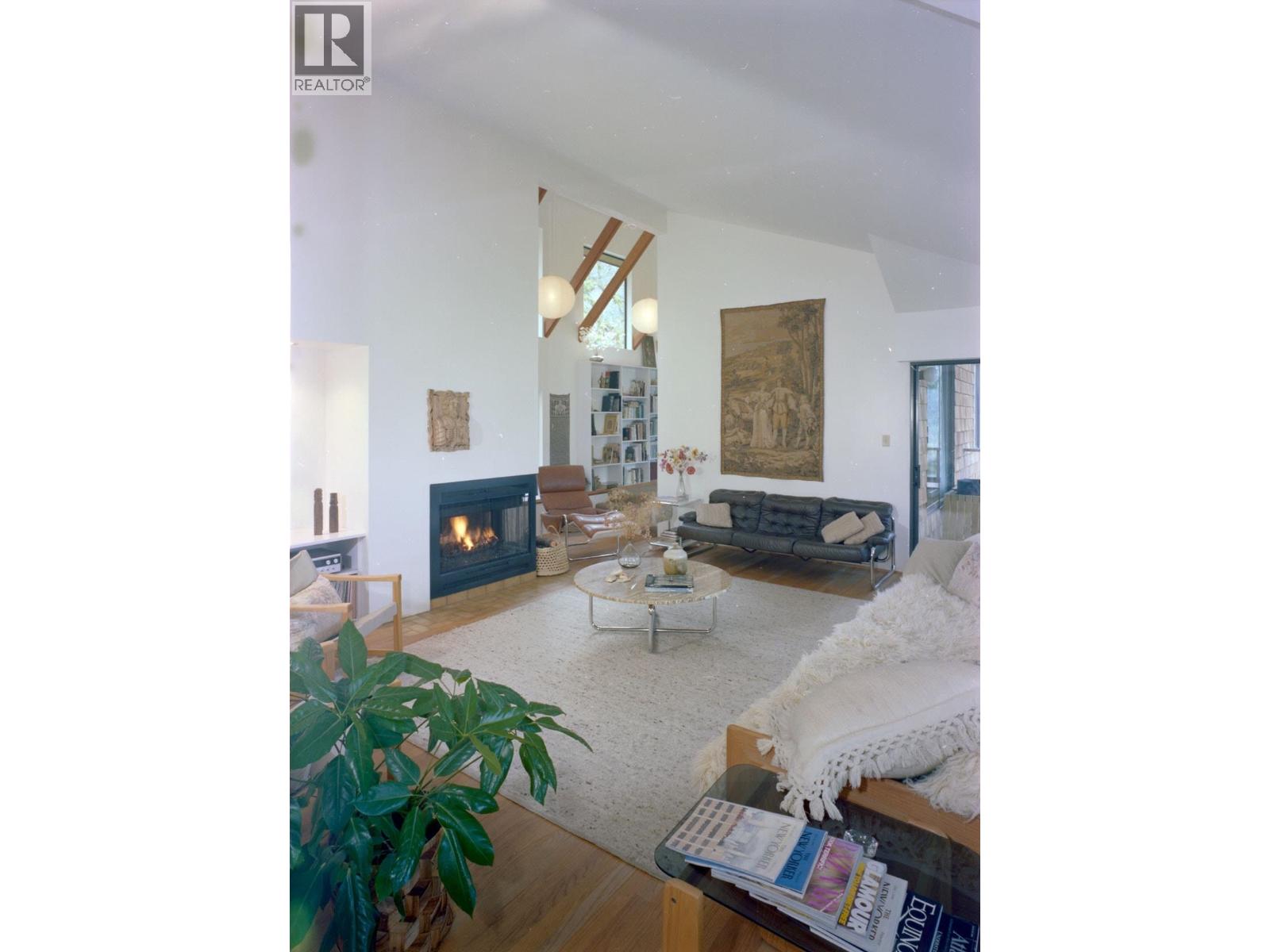 6648 Marine Drive Property Photo 7