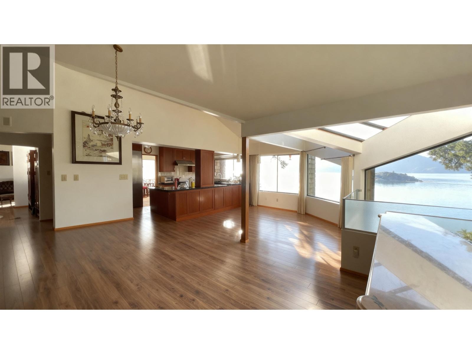 6648 Marine Drive Property Photo 12