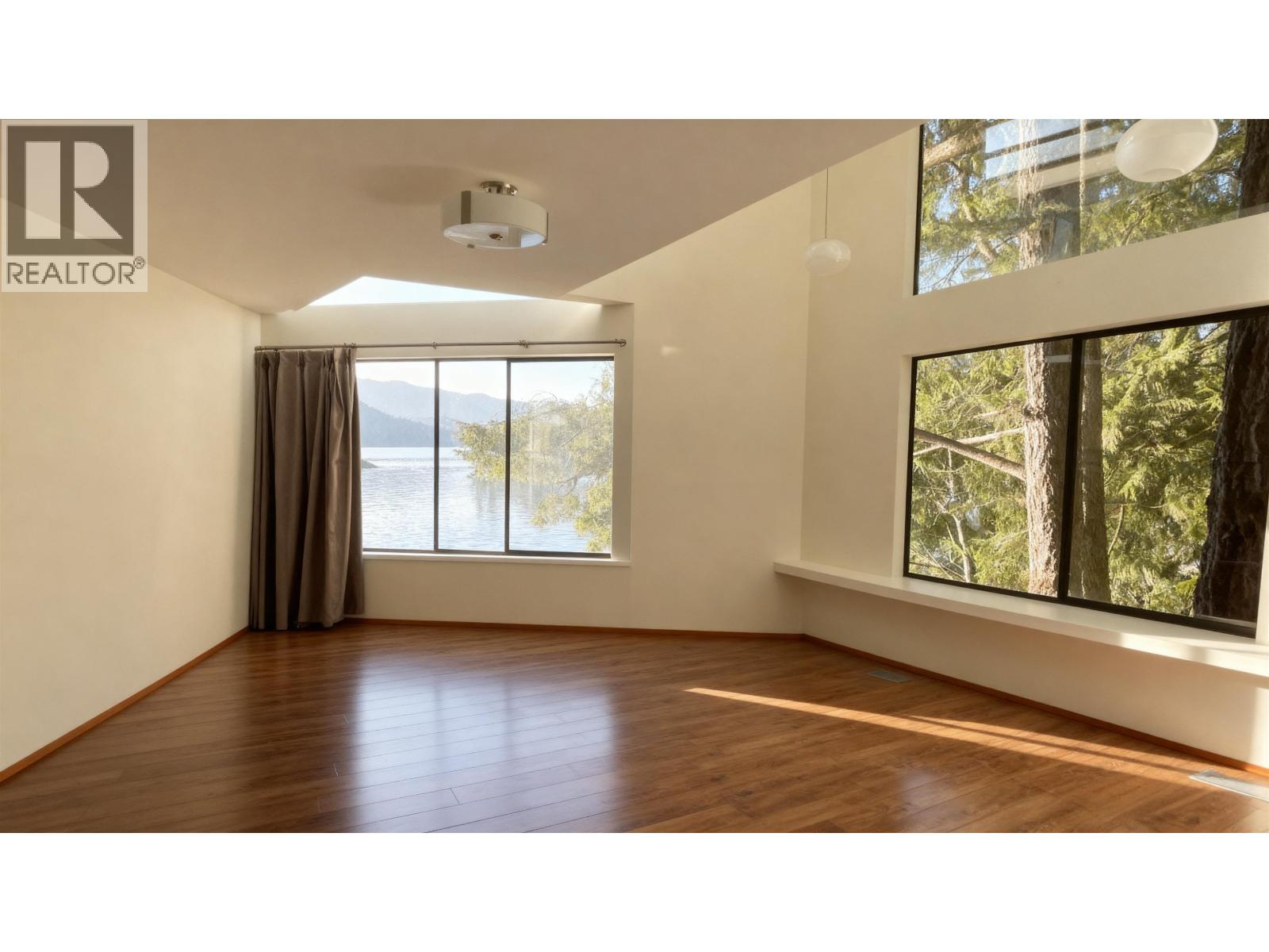 6648 Marine Drive Property Photo 21
