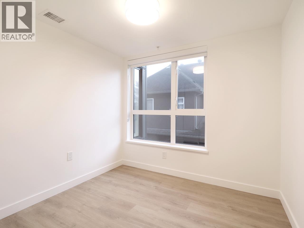 112 390 Guilby Street Property Photo 10