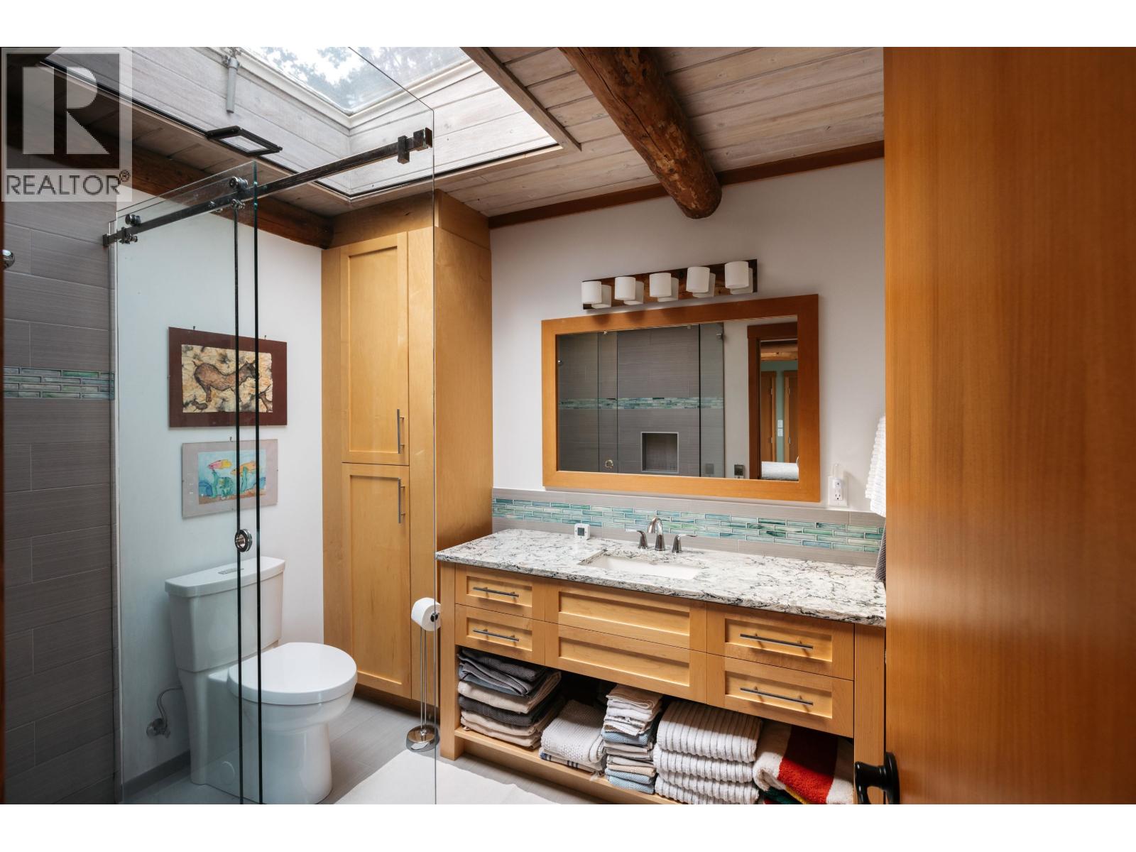 281 Bellhouse Road Property Photo 31