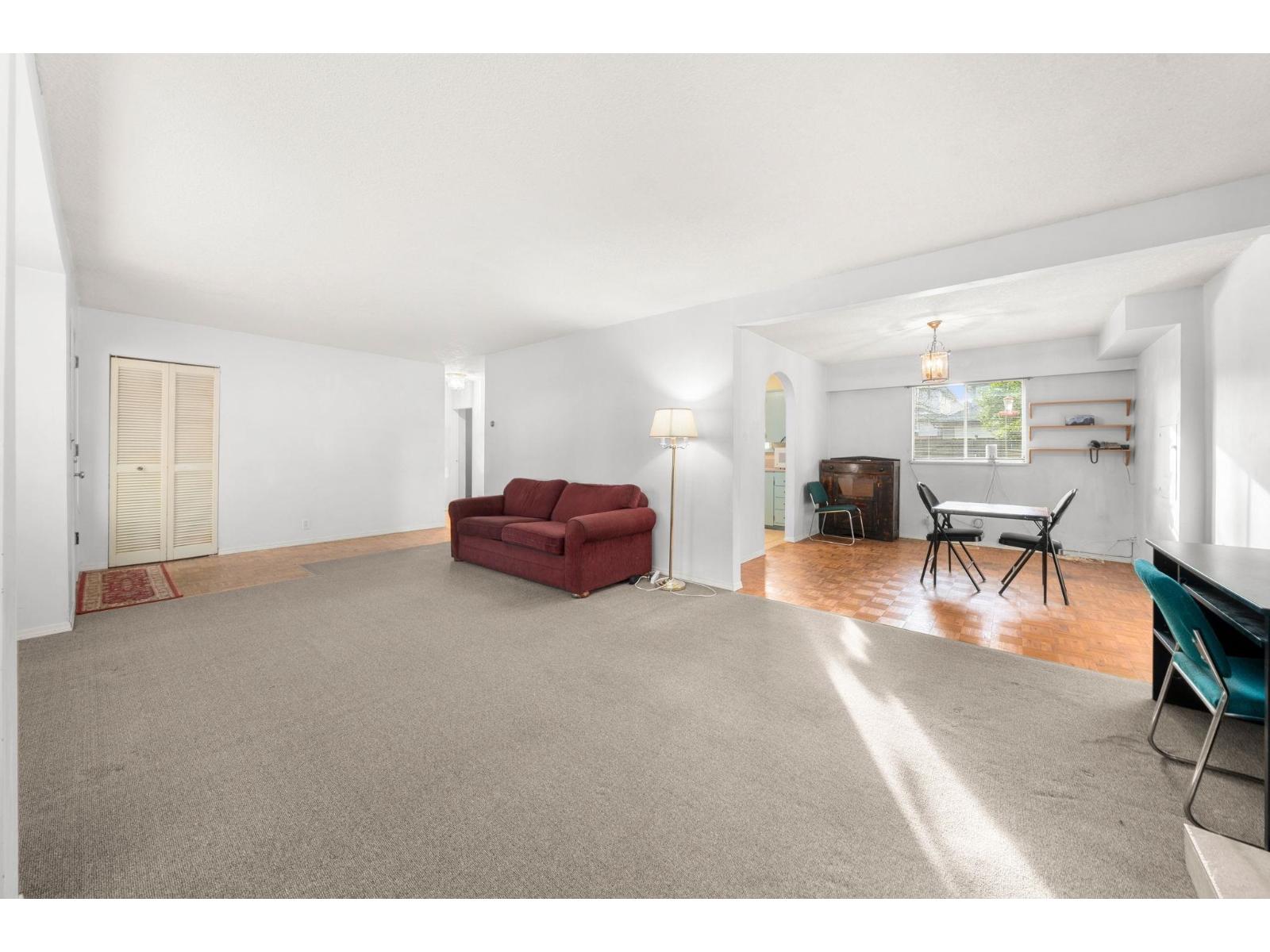 14750 60 Avenue Property Photo 6