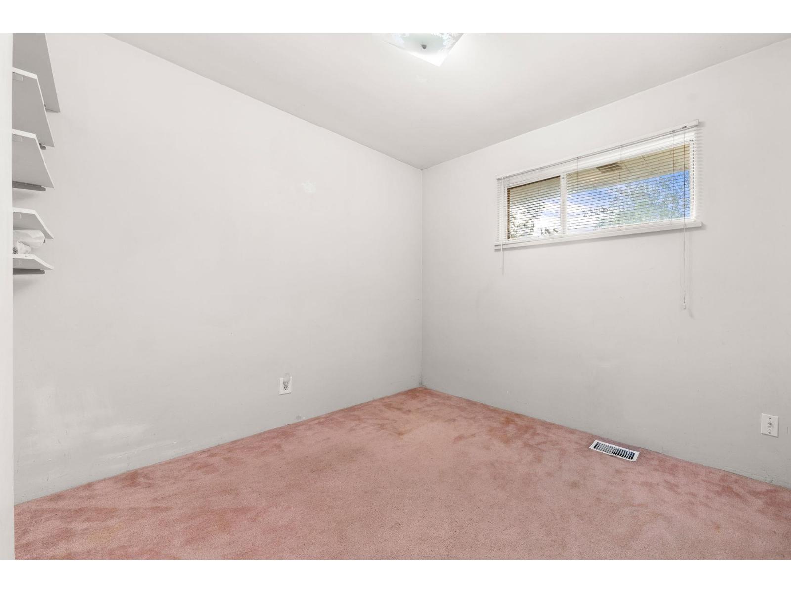 14750 60 Avenue Property Photo 17