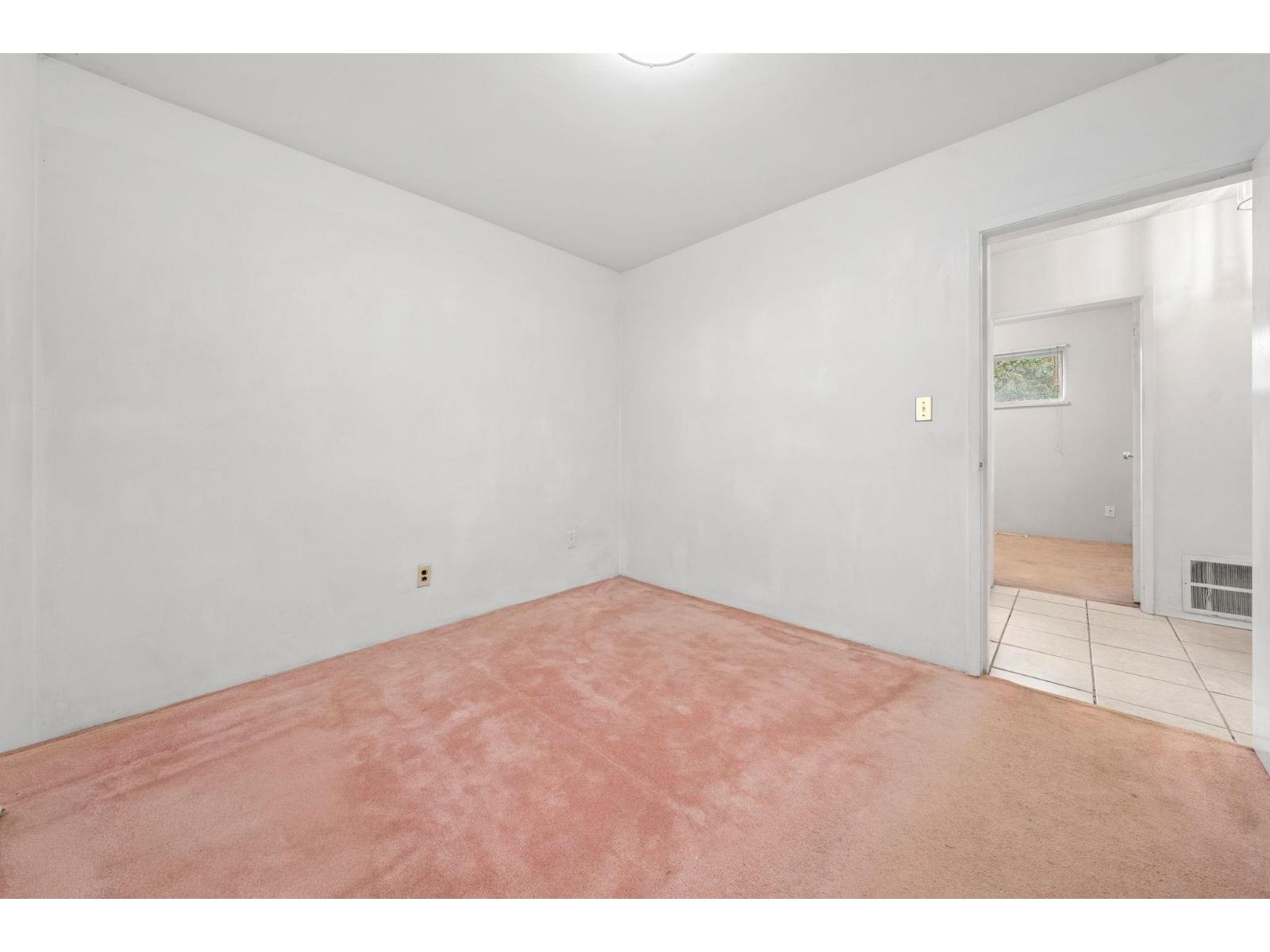 14750 60 Avenue Property Photo 22