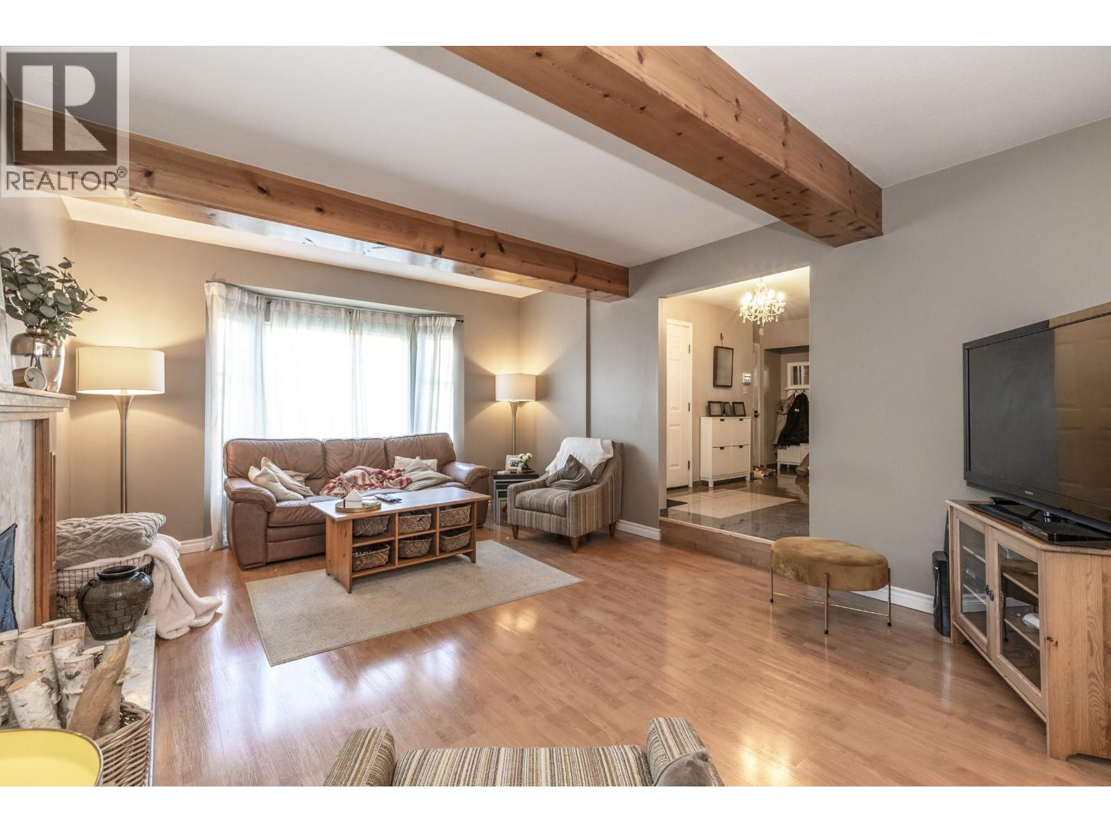 2210 Dawes Hill Road Property Photo 3