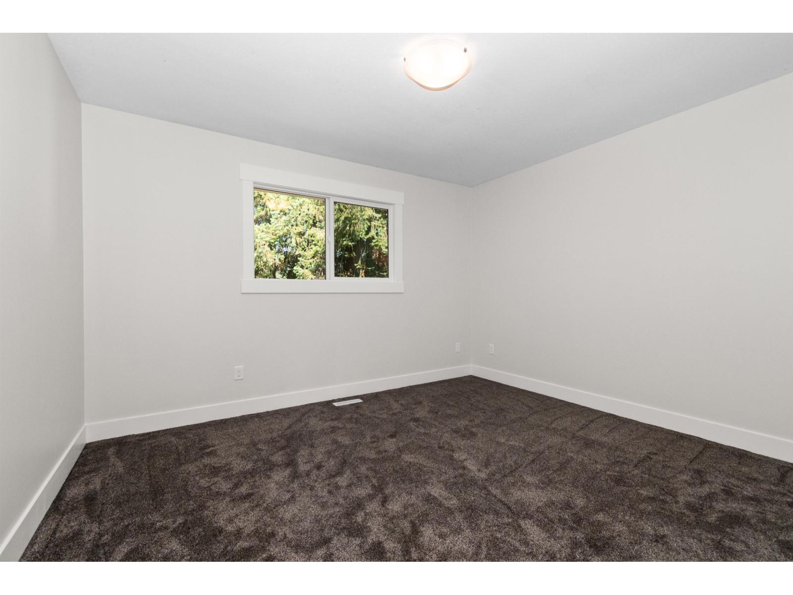 63797 Beech Avenue Property Photo 17