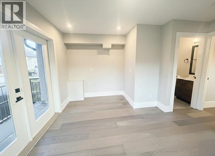 9 9500 Garden City Road Property Photo 14