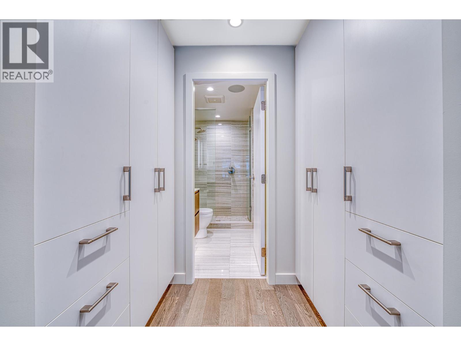 912 6833 Pearson Way Property Photo 10