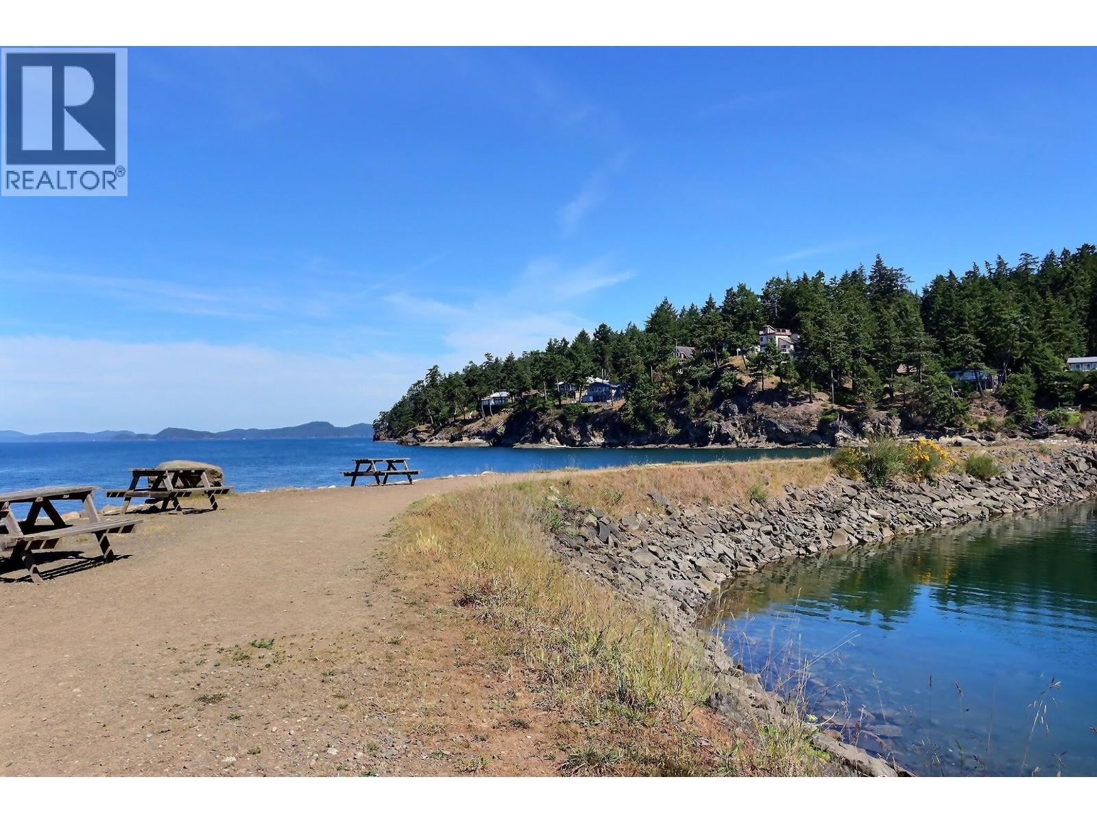 27100 Schooner Way Property Photo 11