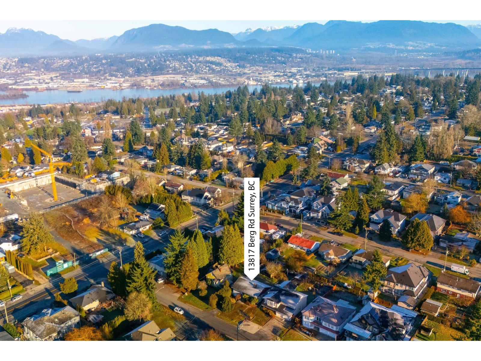 13817 Berg Road Property Photo 4