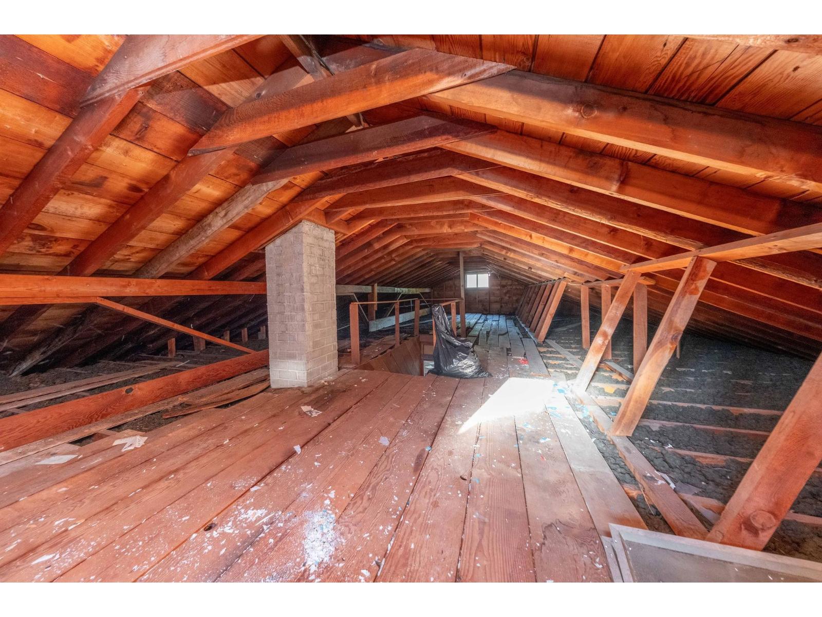 13817 Berg Road Property Photo 19