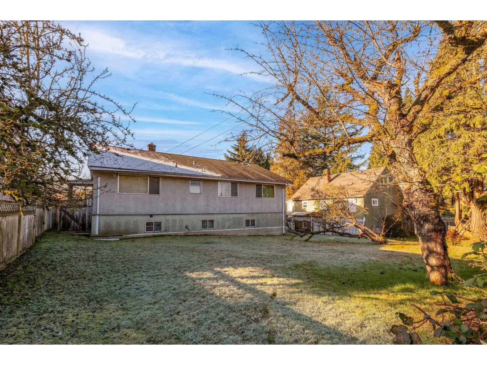 13817 Berg Road Property Photo 22