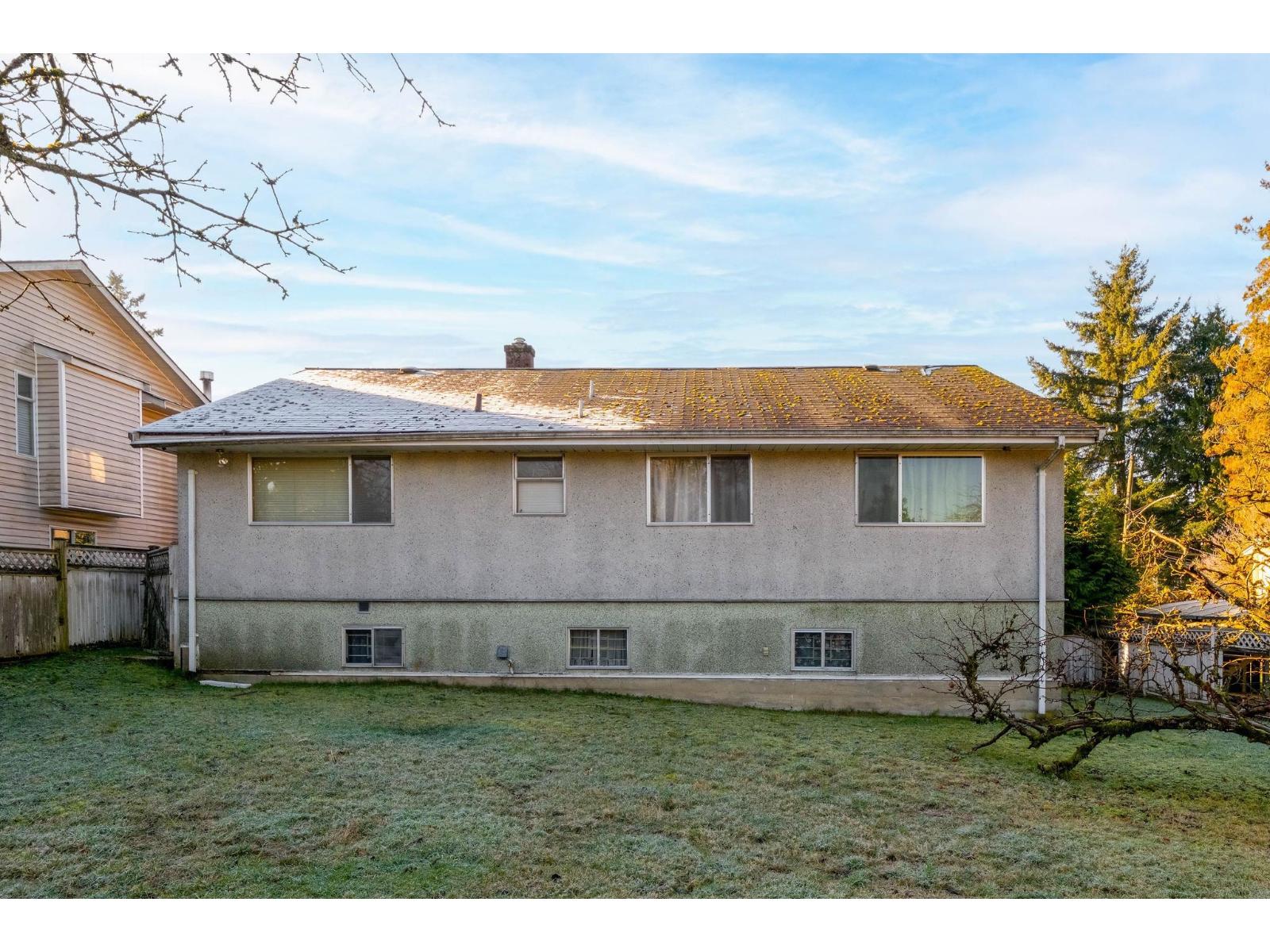 13817 Berg Road Property Photo 23