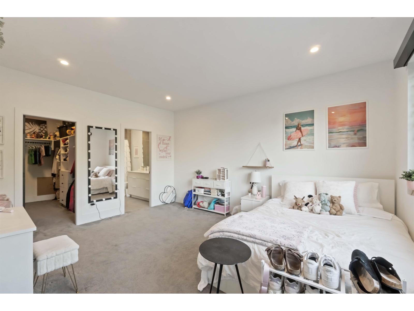 24095 53 Avenue Property Photo 28