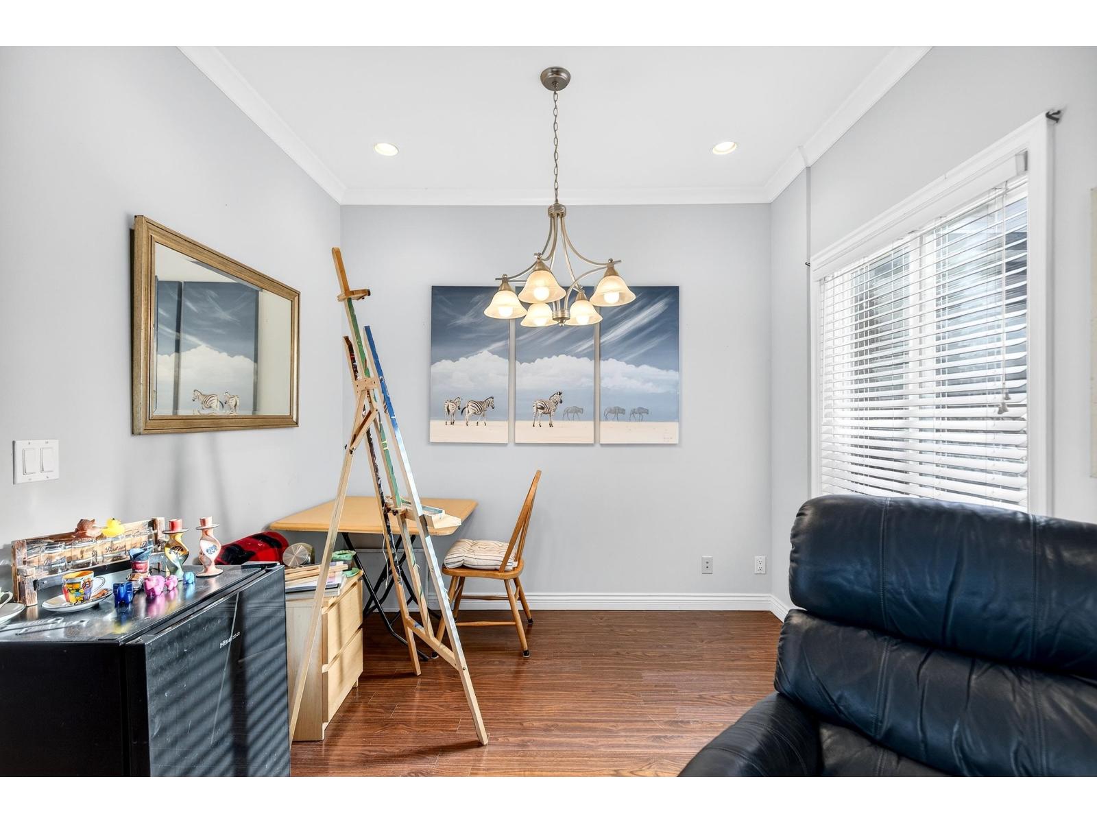 2363 157a Street Property Photo 16