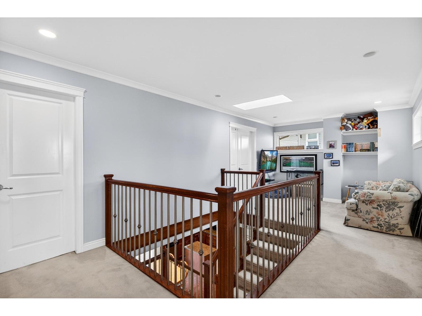 2363 157a Street Property Photo 20