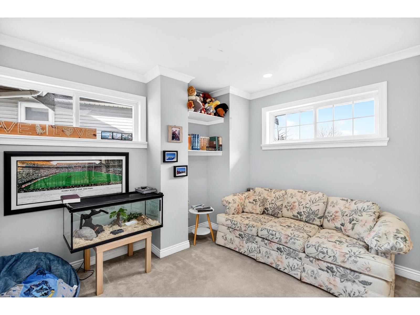 2363 157a Street Property Photo 21