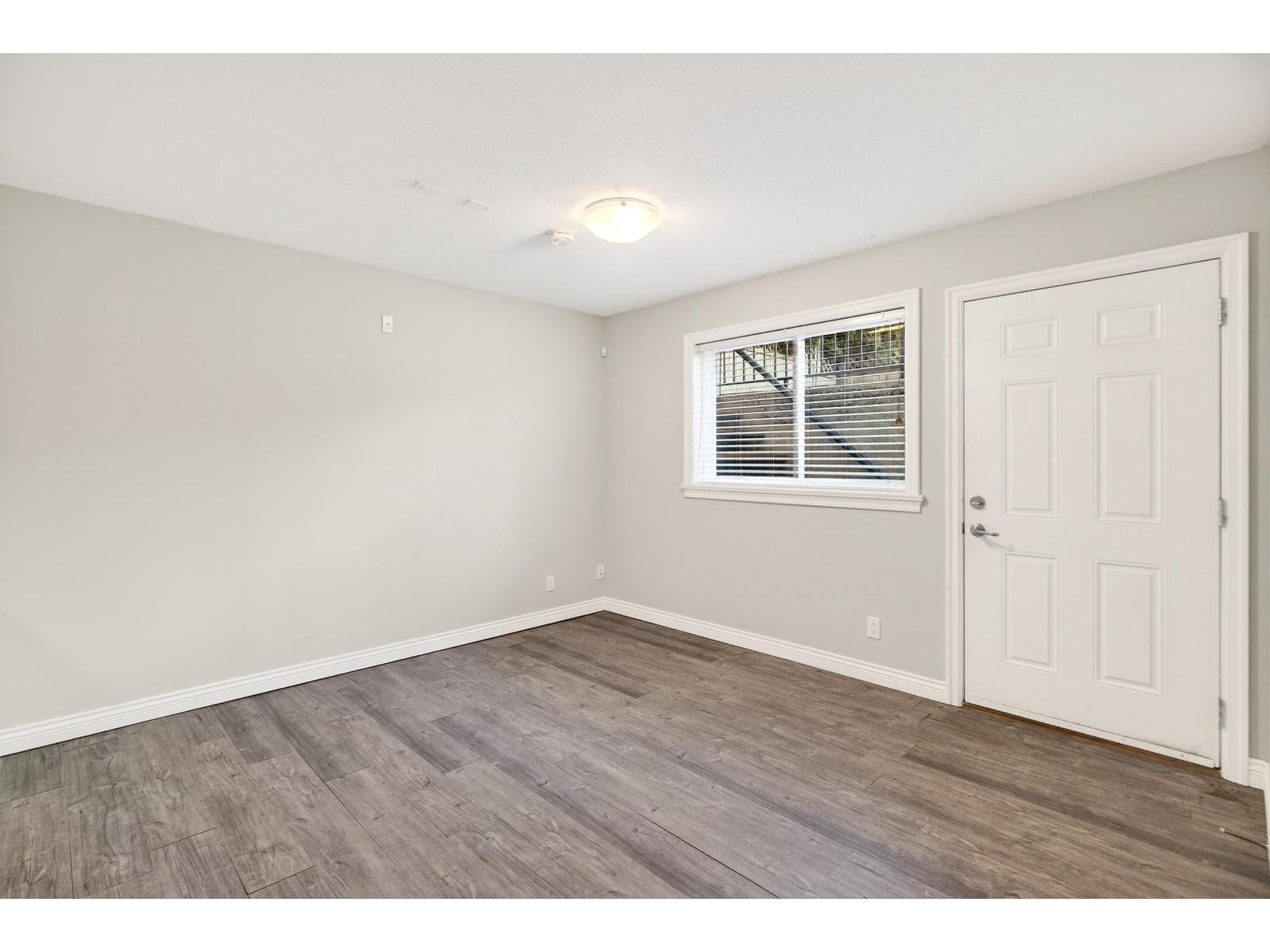 2363 157a Street Property Photo 26