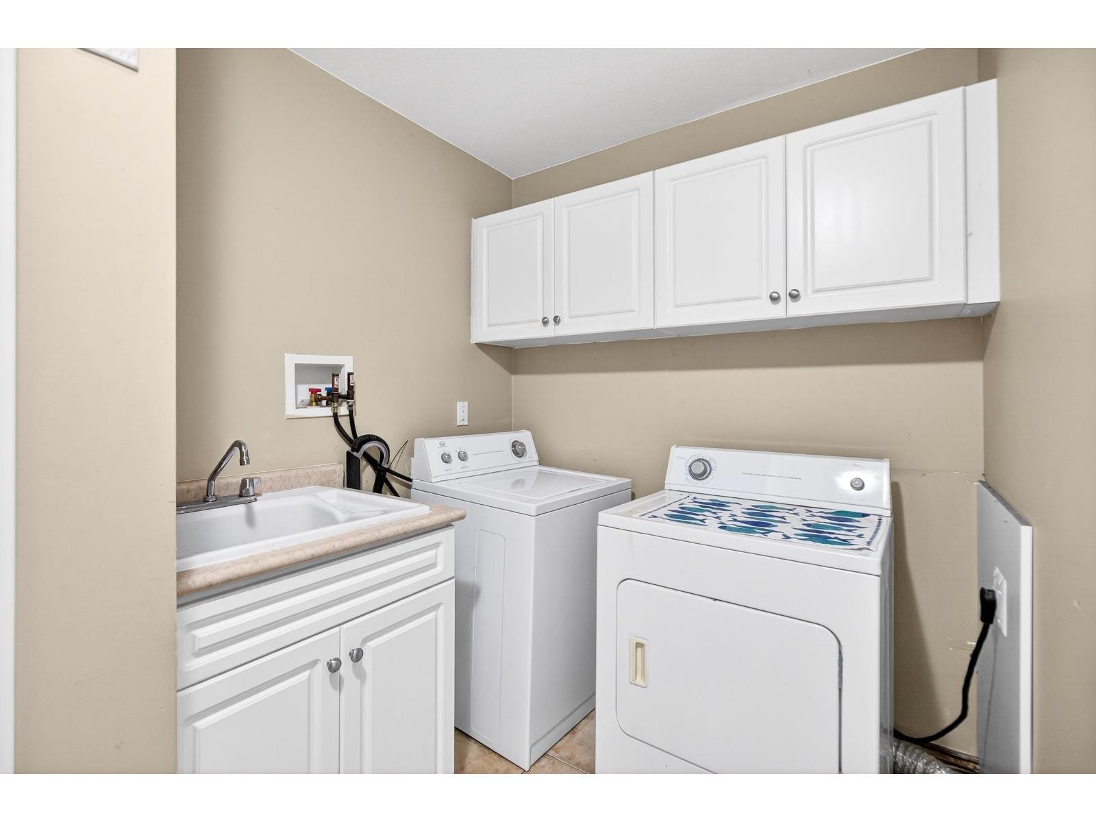 2363 157a Street Property Photo 27