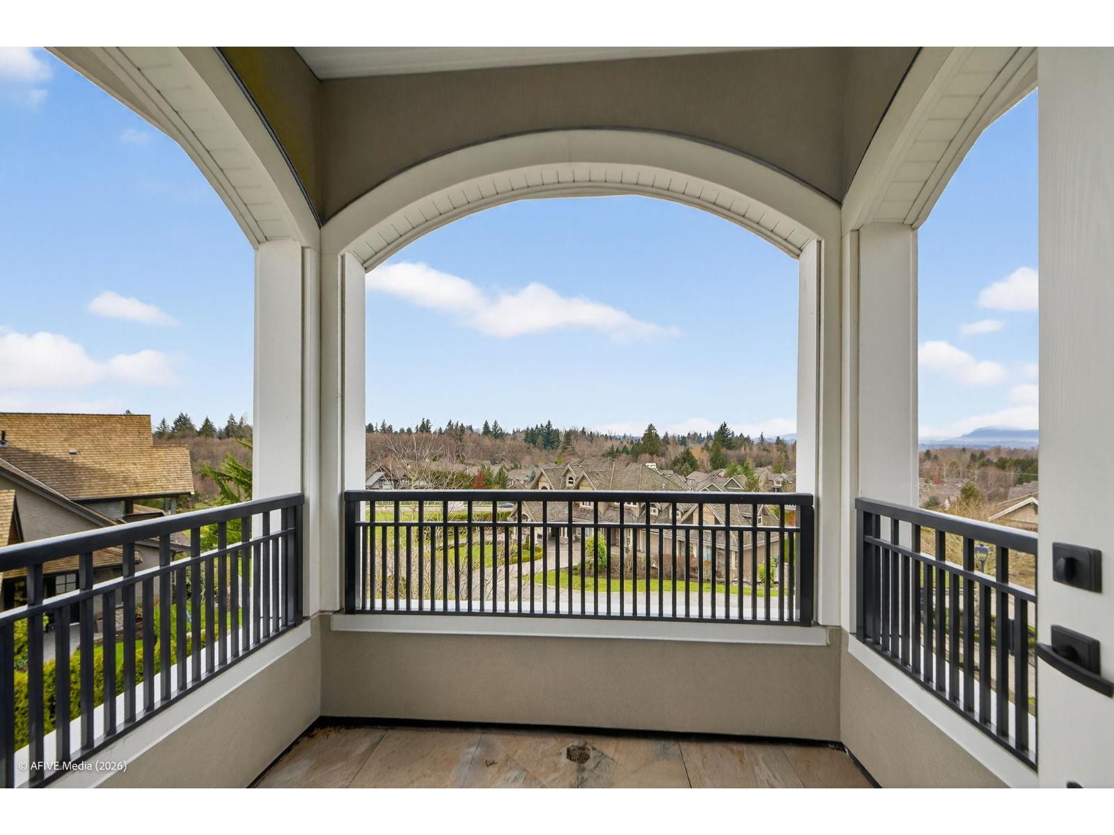 16166 30b Avenue Property Photo 17