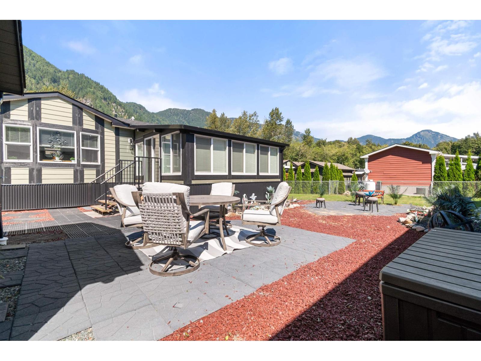 59060 Lougheed Highway #21 Property Photo 2