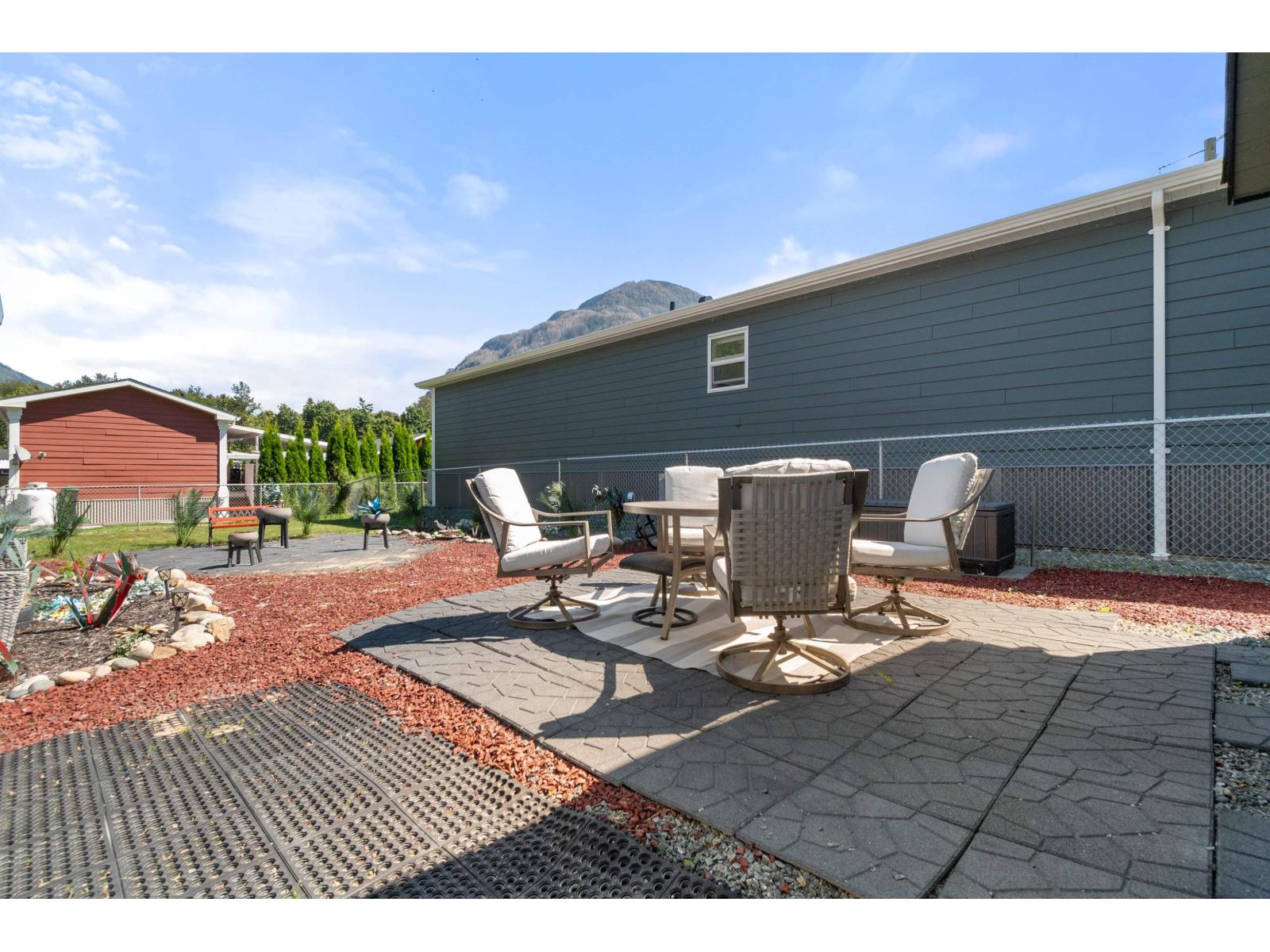 59060 Lougheed Highway #21 Property Photo 27