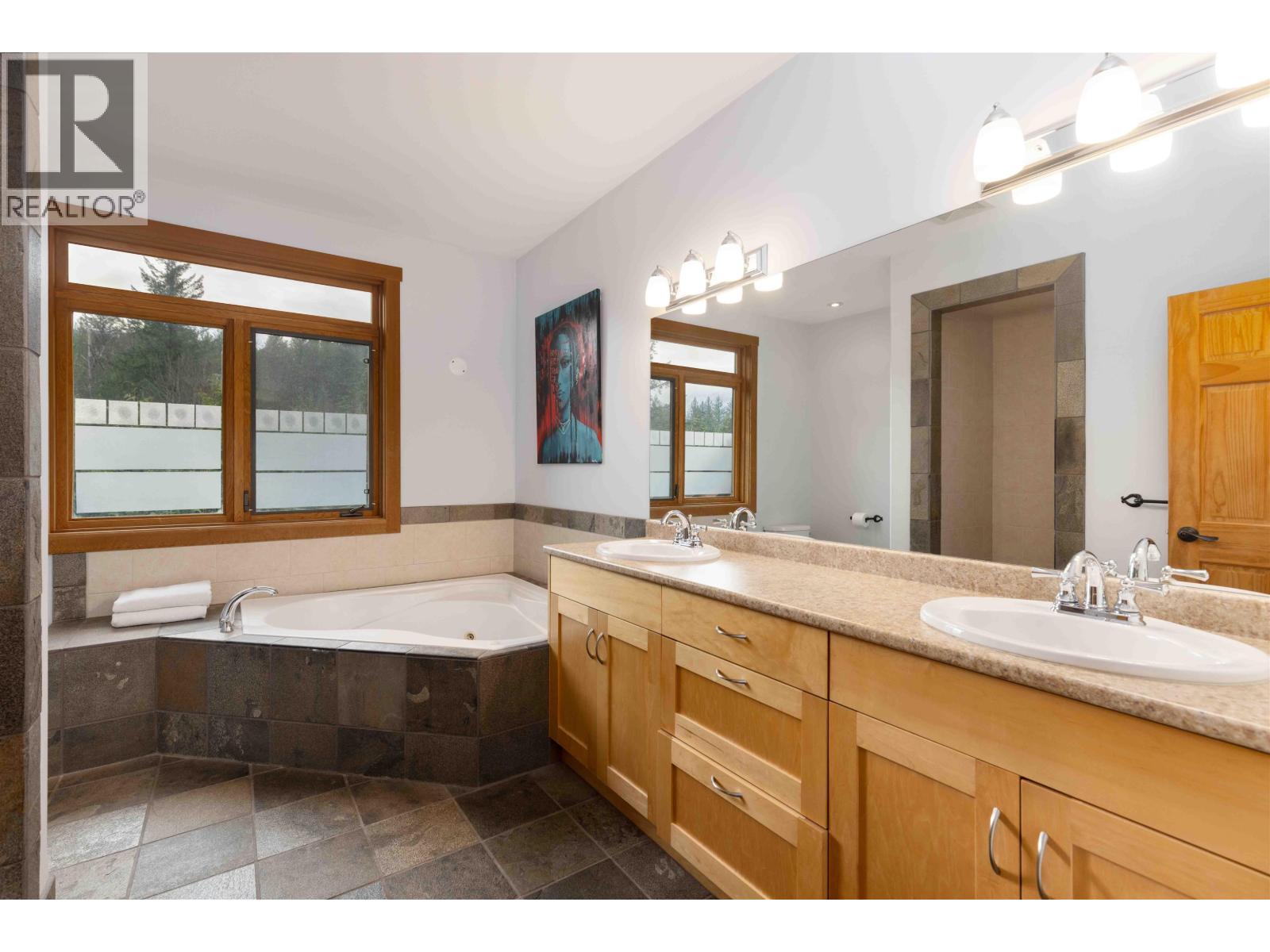 7703 Pemberton Portage Road Property Photo 15