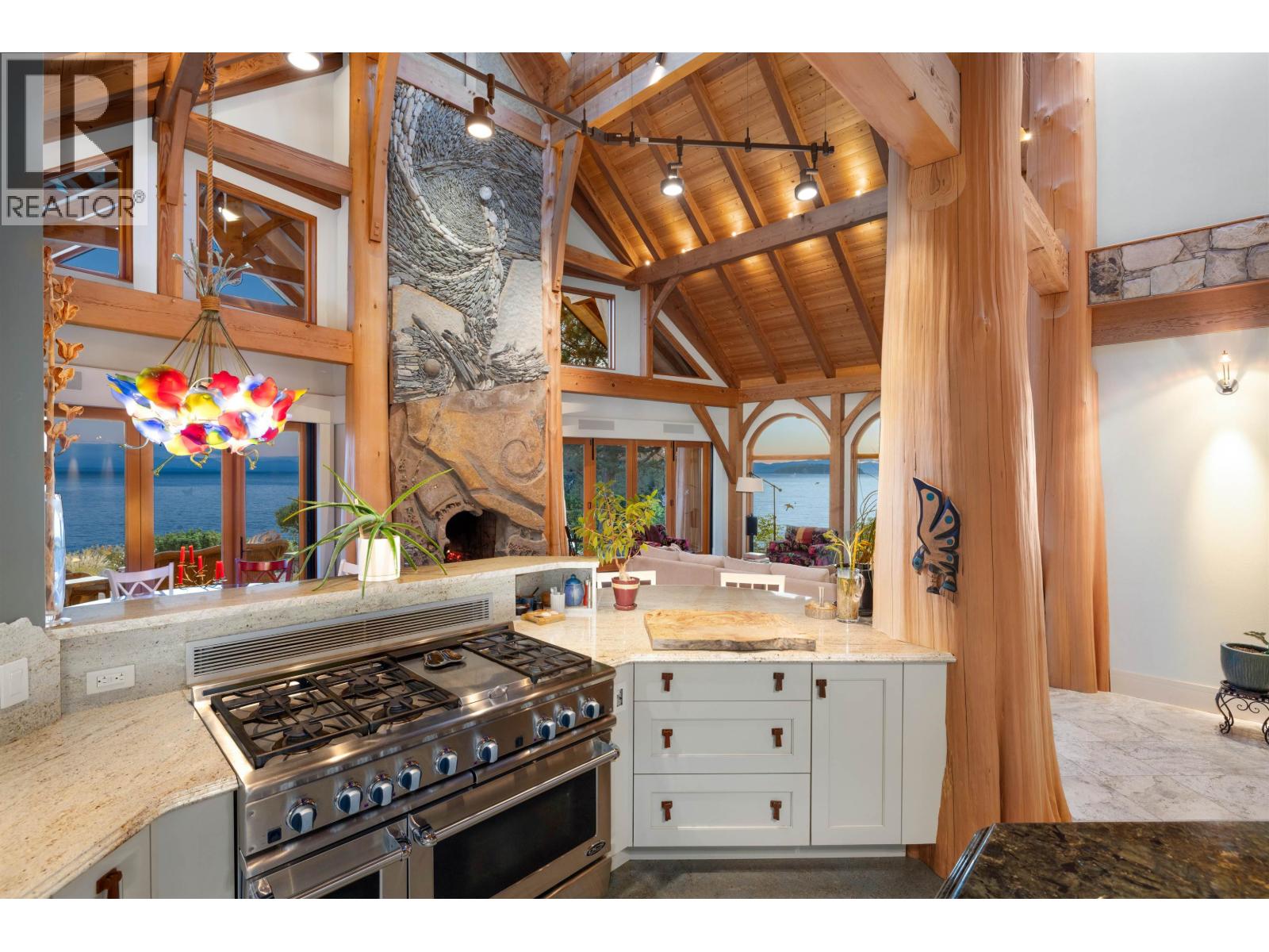 5871 Sunshine Coast Highway Property Photo 24