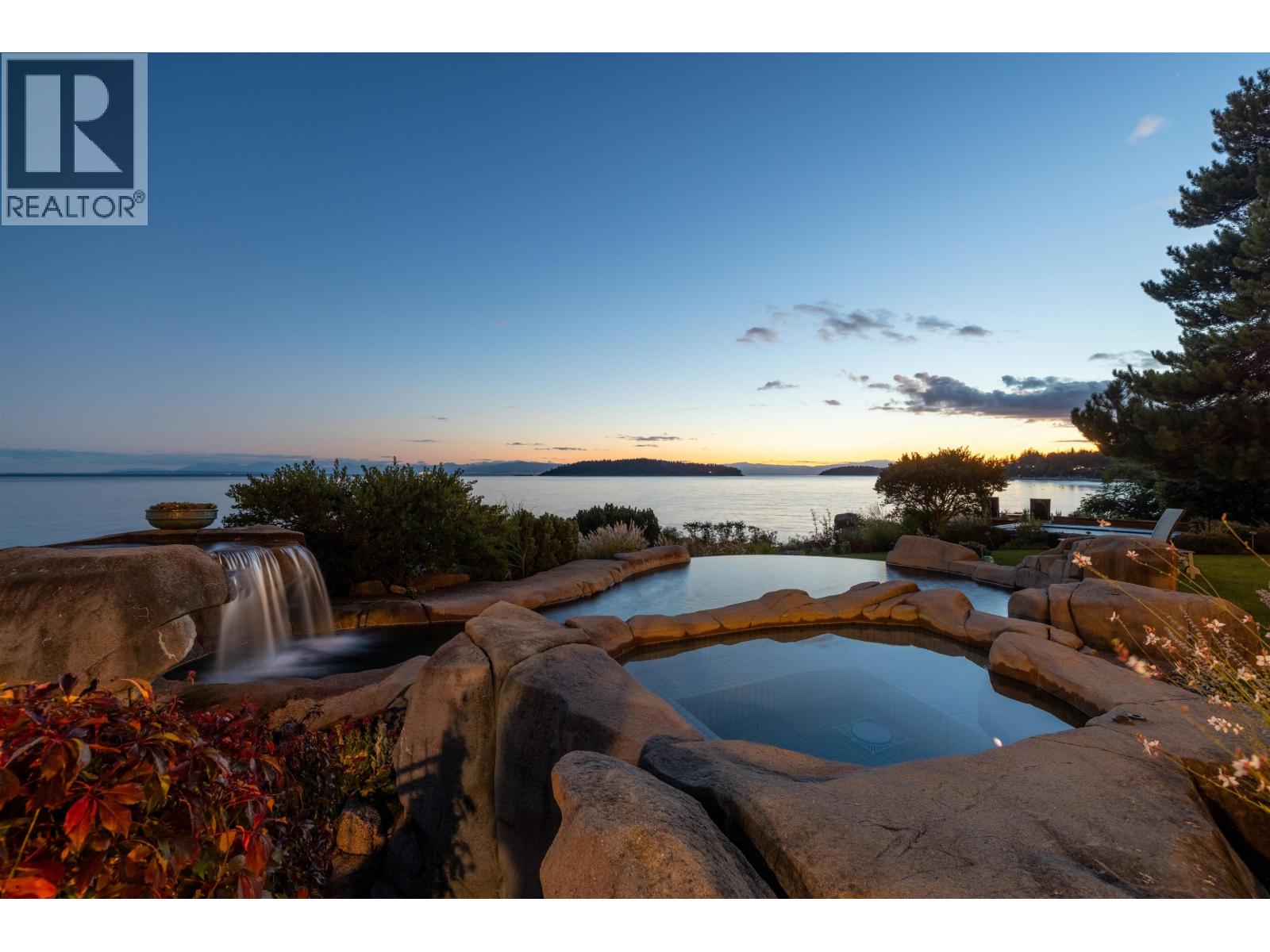 5871 Sunshine Coast Highway Property Photo 37