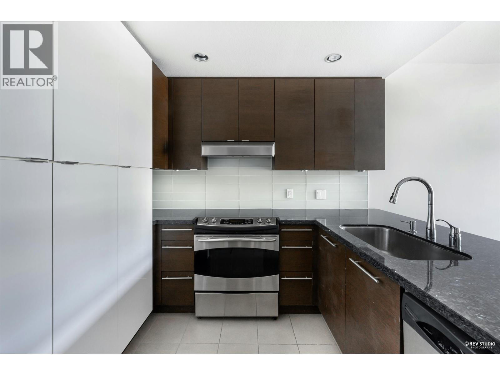 412 3478 Wesbrook Mall Property Photo 6