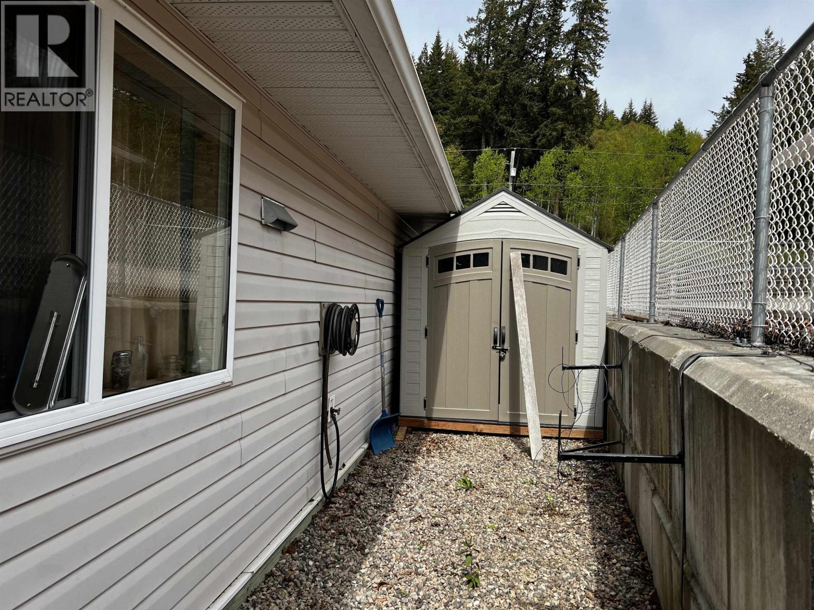 Cabin 5 153 Birch Bay Resort Road Property Photo 11