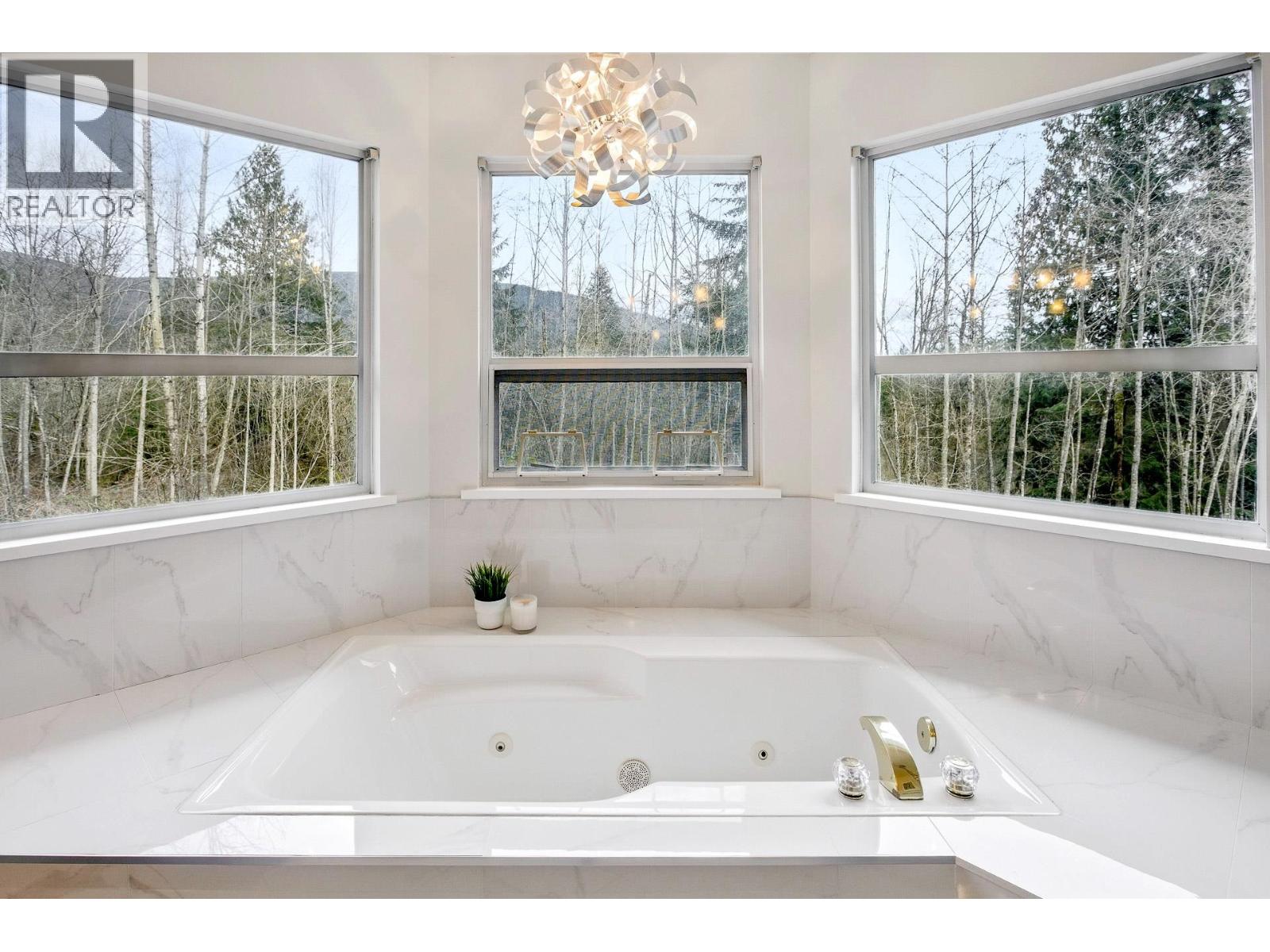3090 Tanager Court Property Photo 22
