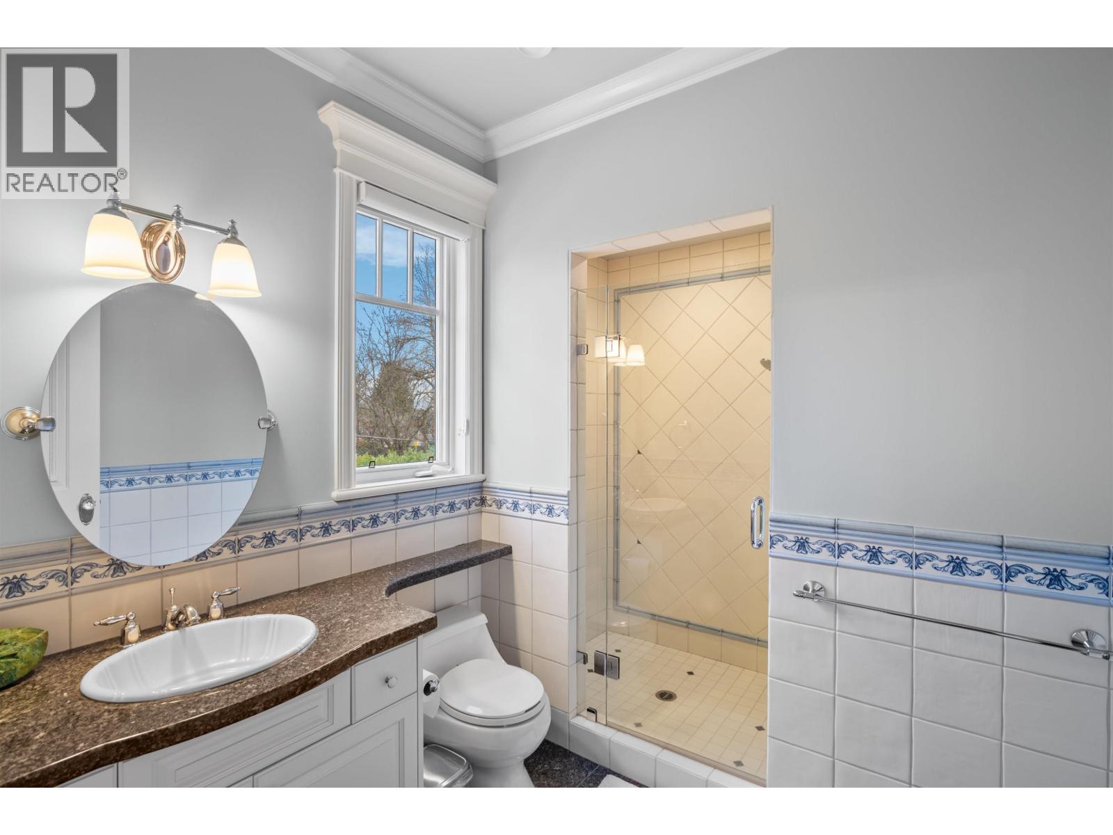 4583 Hudson Street Property Photo 8